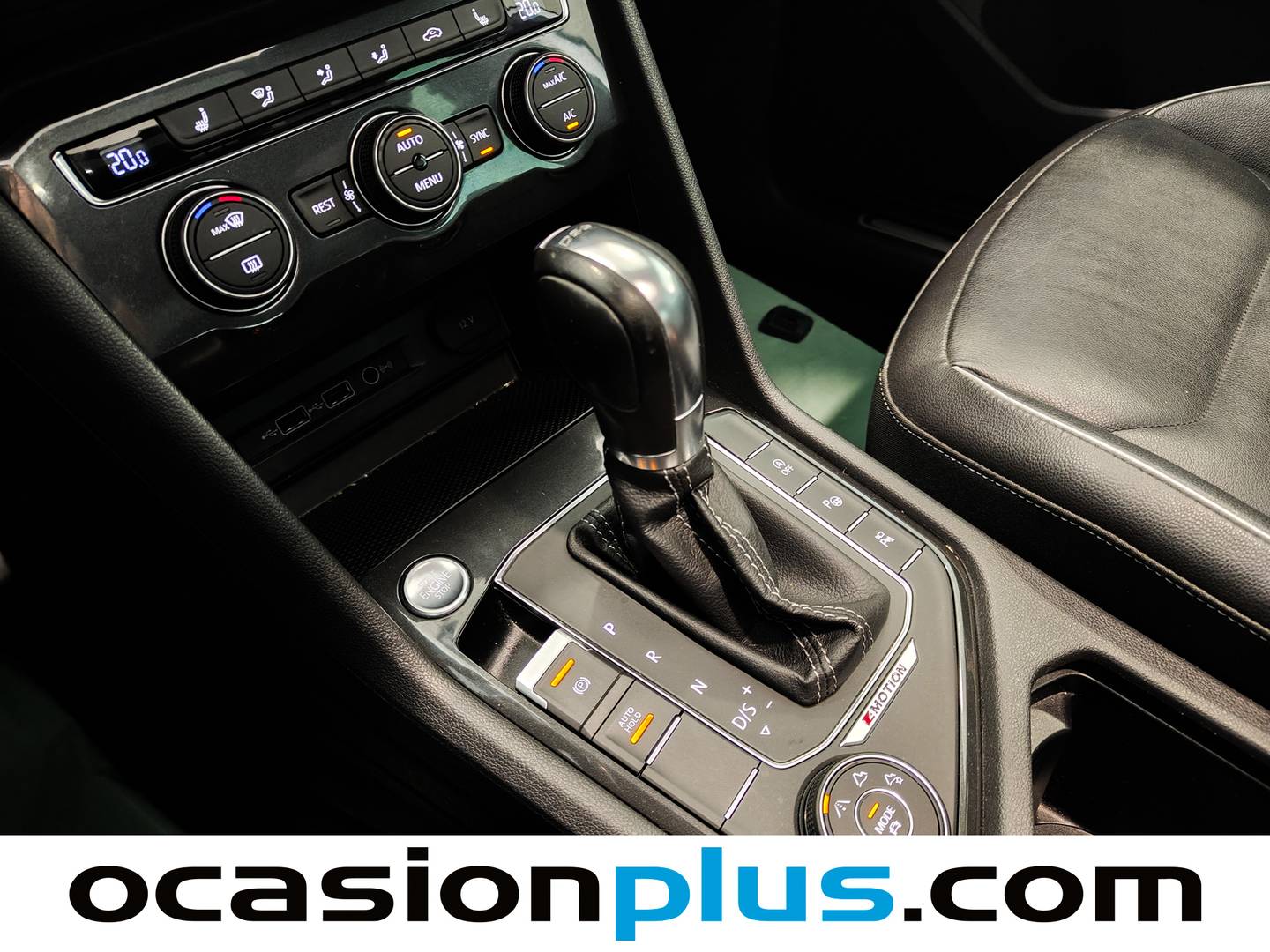 Foto Volkswagen Tiguan Volkswagen Tiguan Sport 2.0 TSI 4Motion (190 CV) DSG Pack R-Line