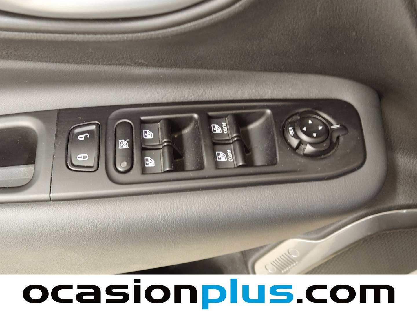 Foto Jeep Renegade Jeep Renegade eHybrid 1.5 Limited ATX (130 CV)