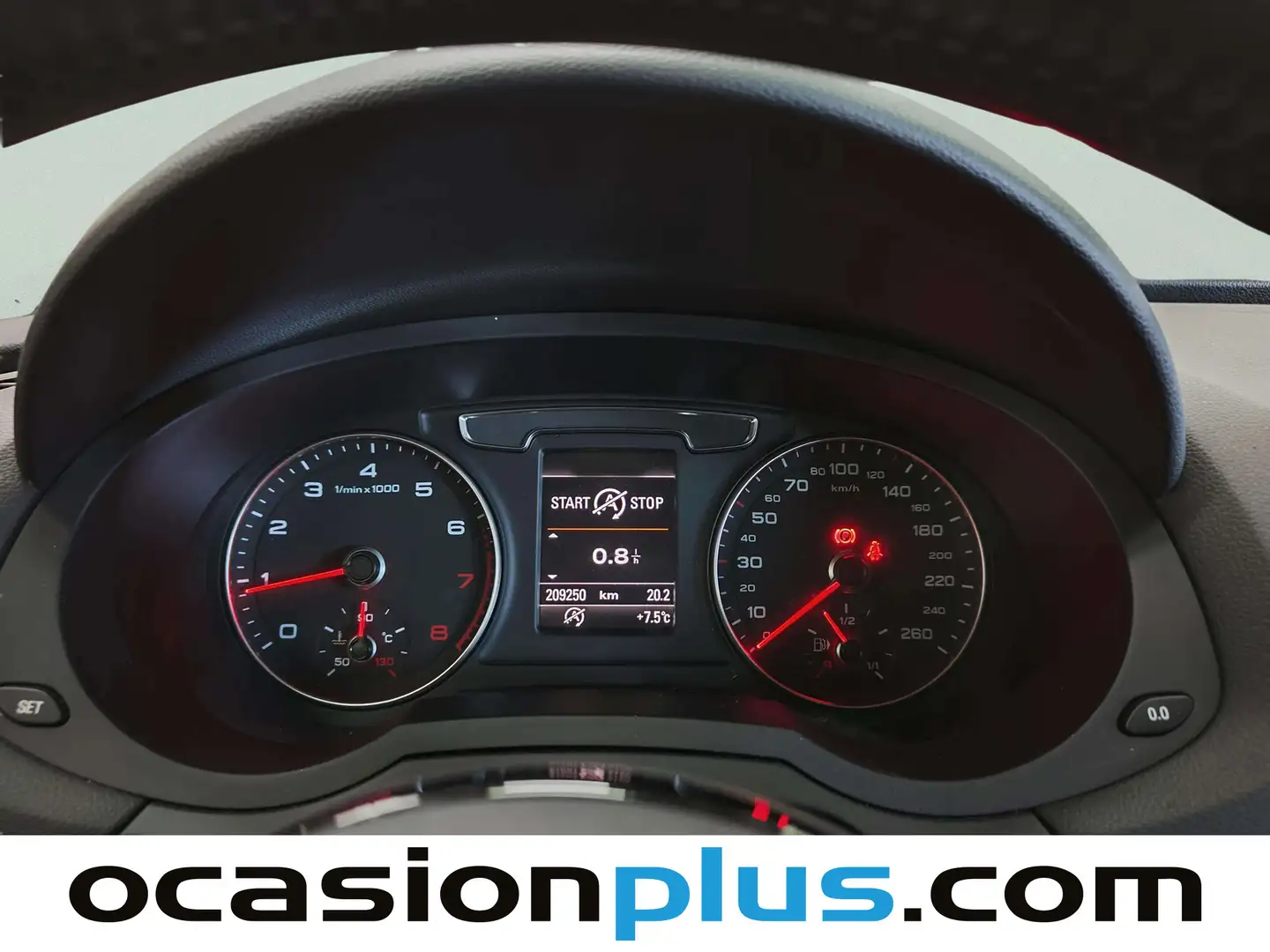 Foto Audi Q3 Audi Q3 sport edition 1.4 TFSI CoD (150 CV)