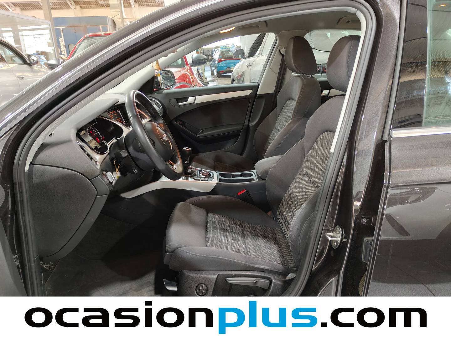 Foto asientos delanteros Audi A4 Audi A4 S line edition 2.0 TDI (150 CV)