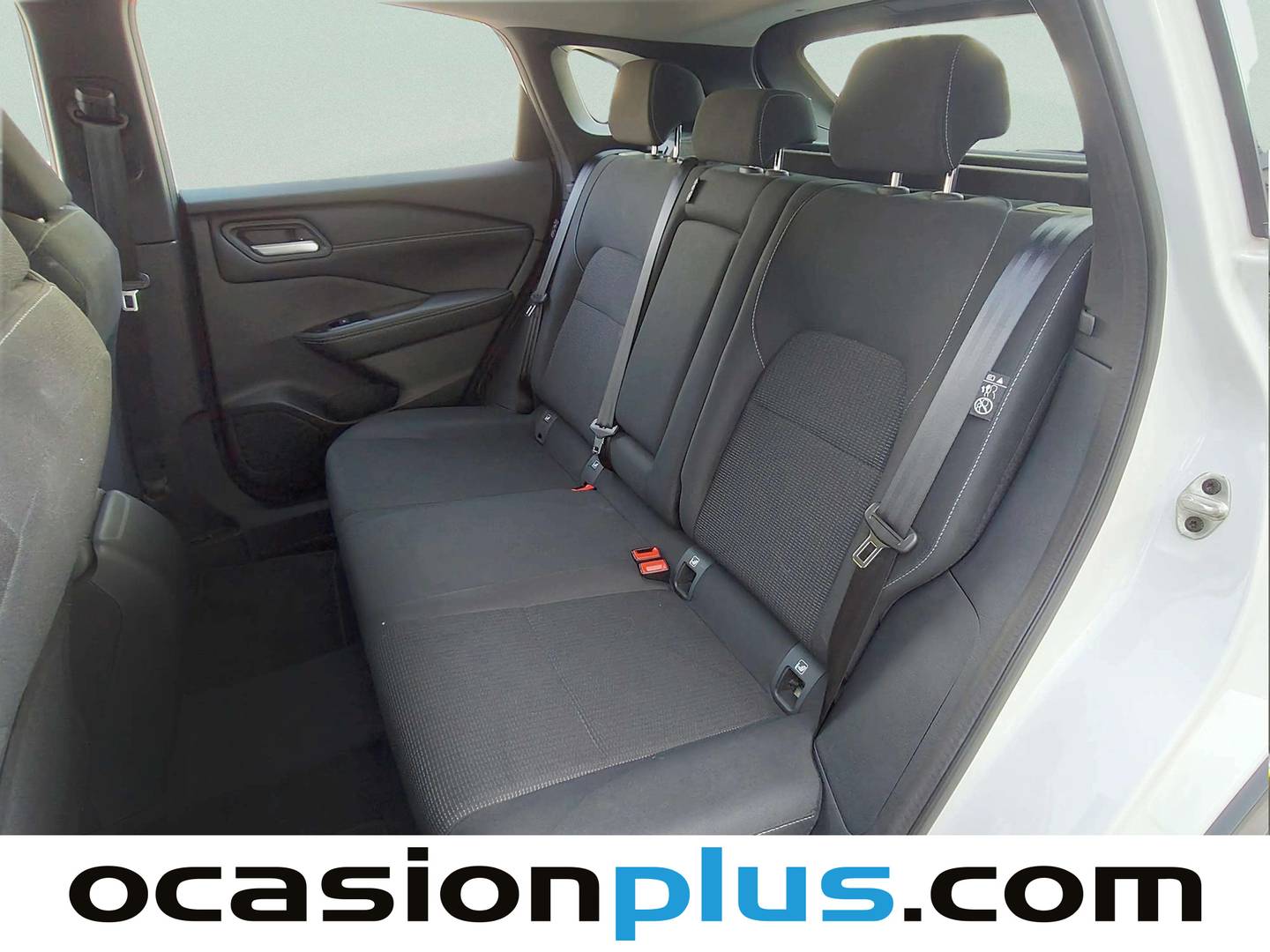 Foto asientos traseros Nissan QASHQAI Nissan Qashqai DIG-T 158 mHEV Acenta Xtronic (158 CV)