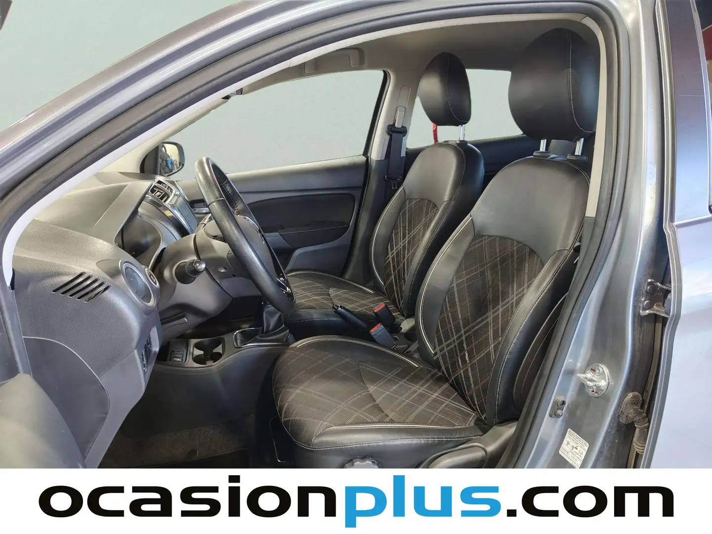 Foto Mitsubishi Space Star Mitsubishi Space Star 120 MPI Kaiteki (71 CV)