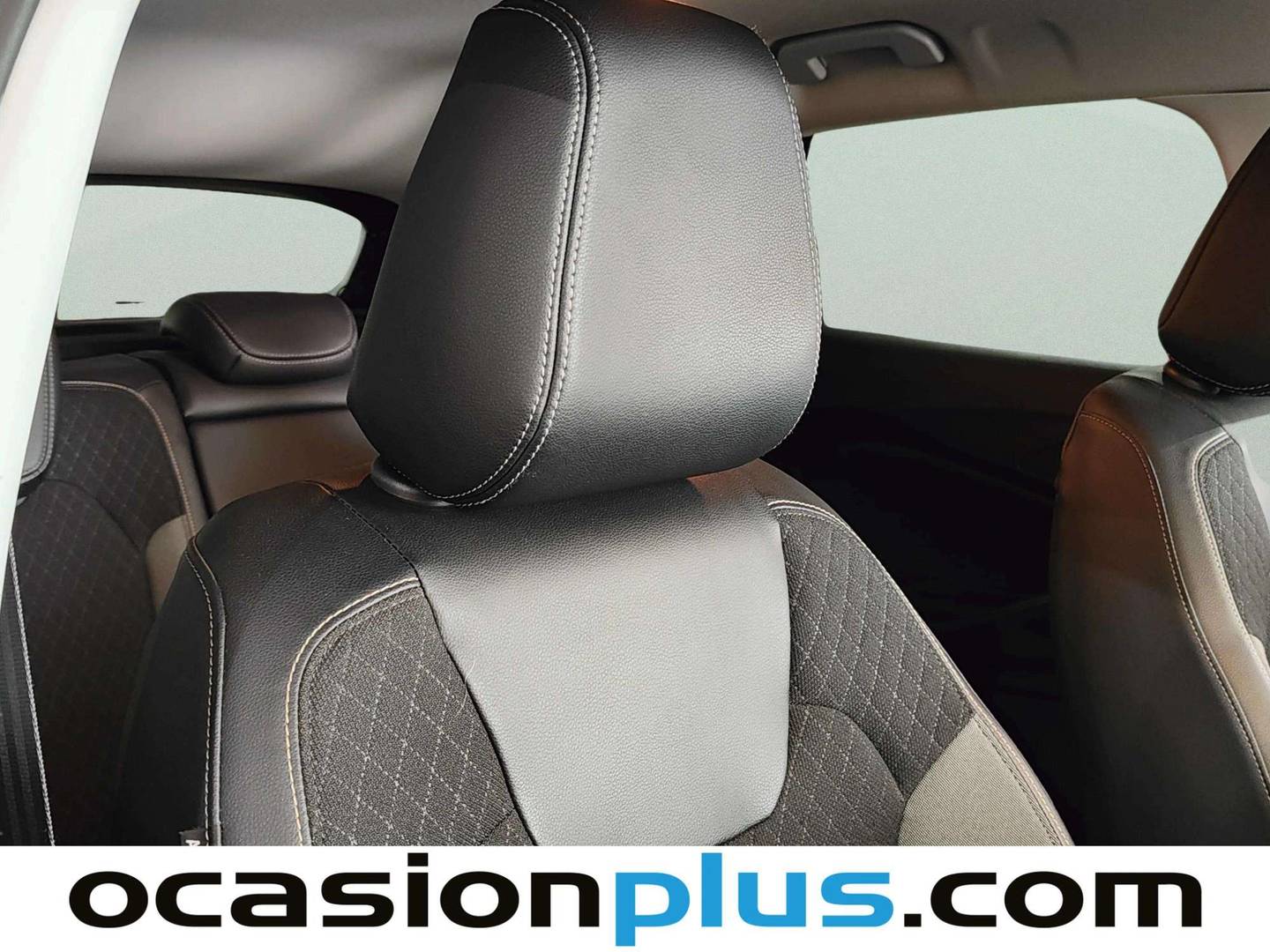 Opel Grandland X Opel Grandland X 1.2 Turbo Design Line Auto (130 CV) 130cv