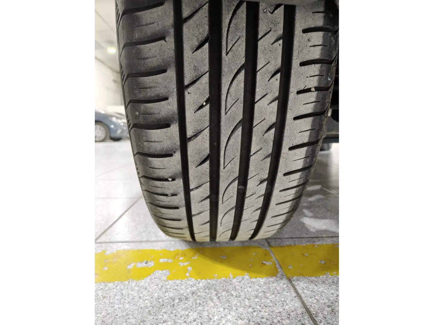 Foto Ford Puma Ford Puma 1.0 EcoBoost MHEV ST-Line X Auto (125 CV)