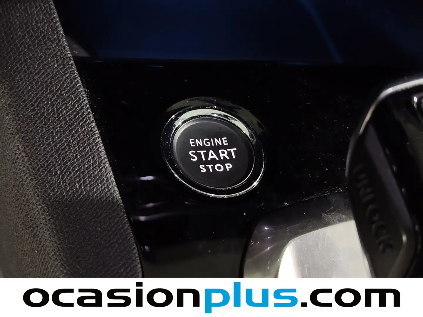 Foto Peugeot 3008 Hybrid Peugeot 3008 Hybrid 225 Allure e-EAT8 (225 CV)