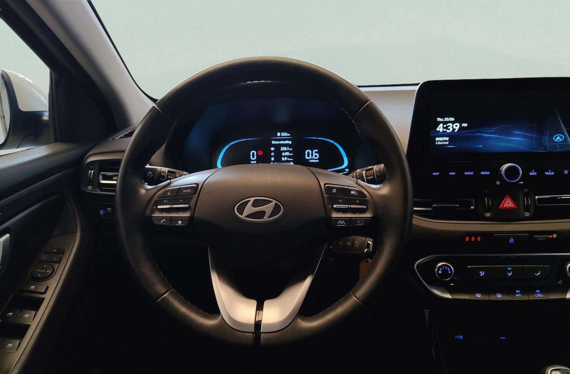 Hyundai i30 1.5 DPI Klass - foto 23