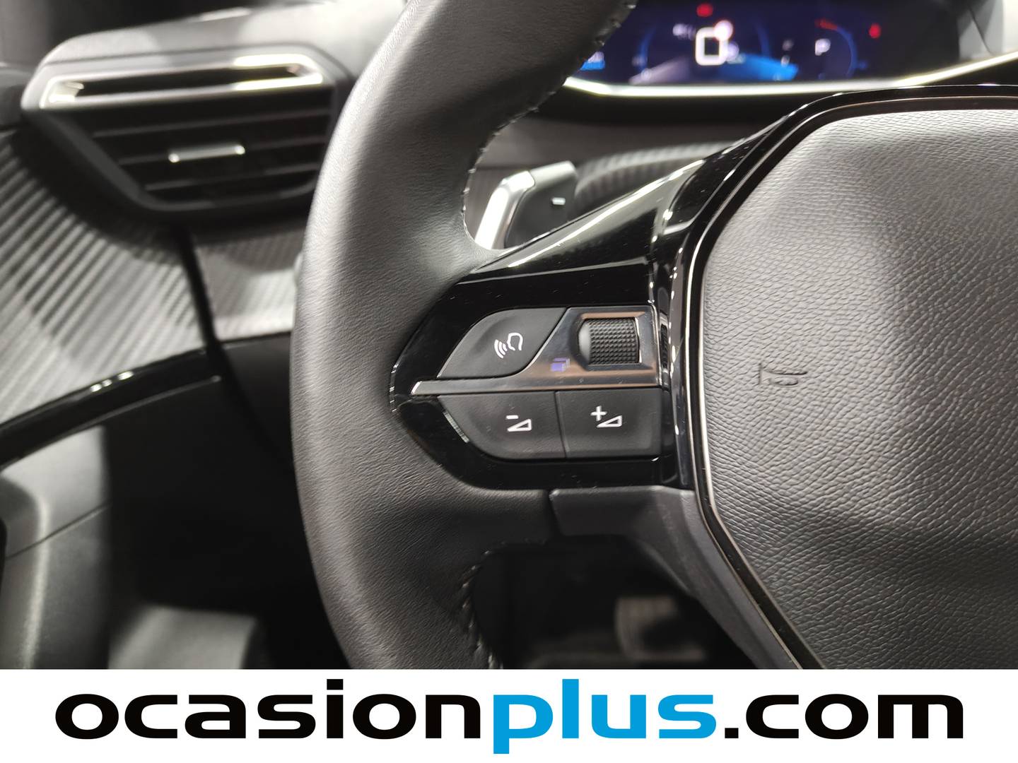 Foto Peugeot 2008 Peugeot 2008 PureTech 130 S&S Allure Pack EAT8 (130 CV)