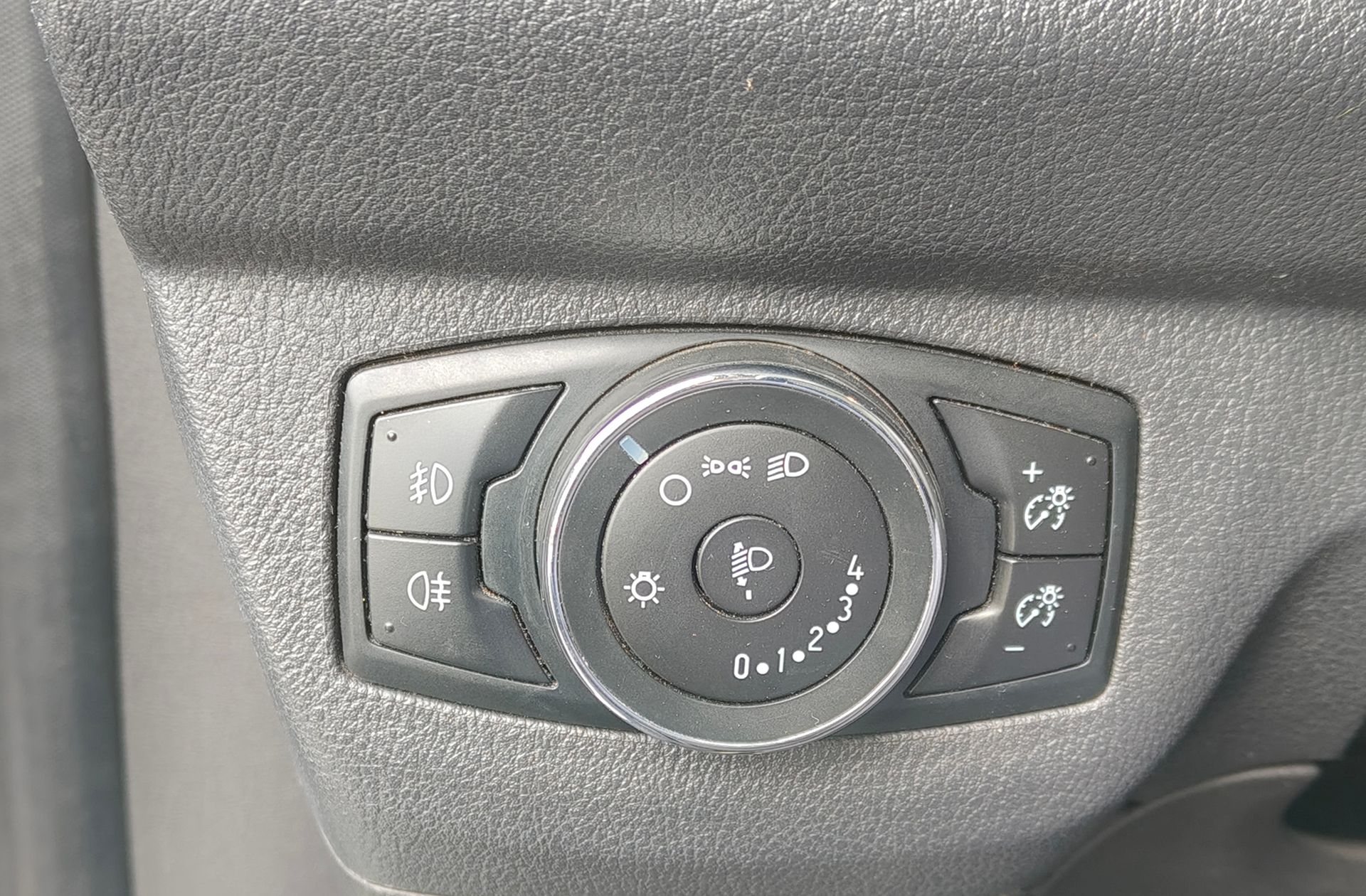Ford Transit Kombi 1.0 EcoBoost Trend - foto 17