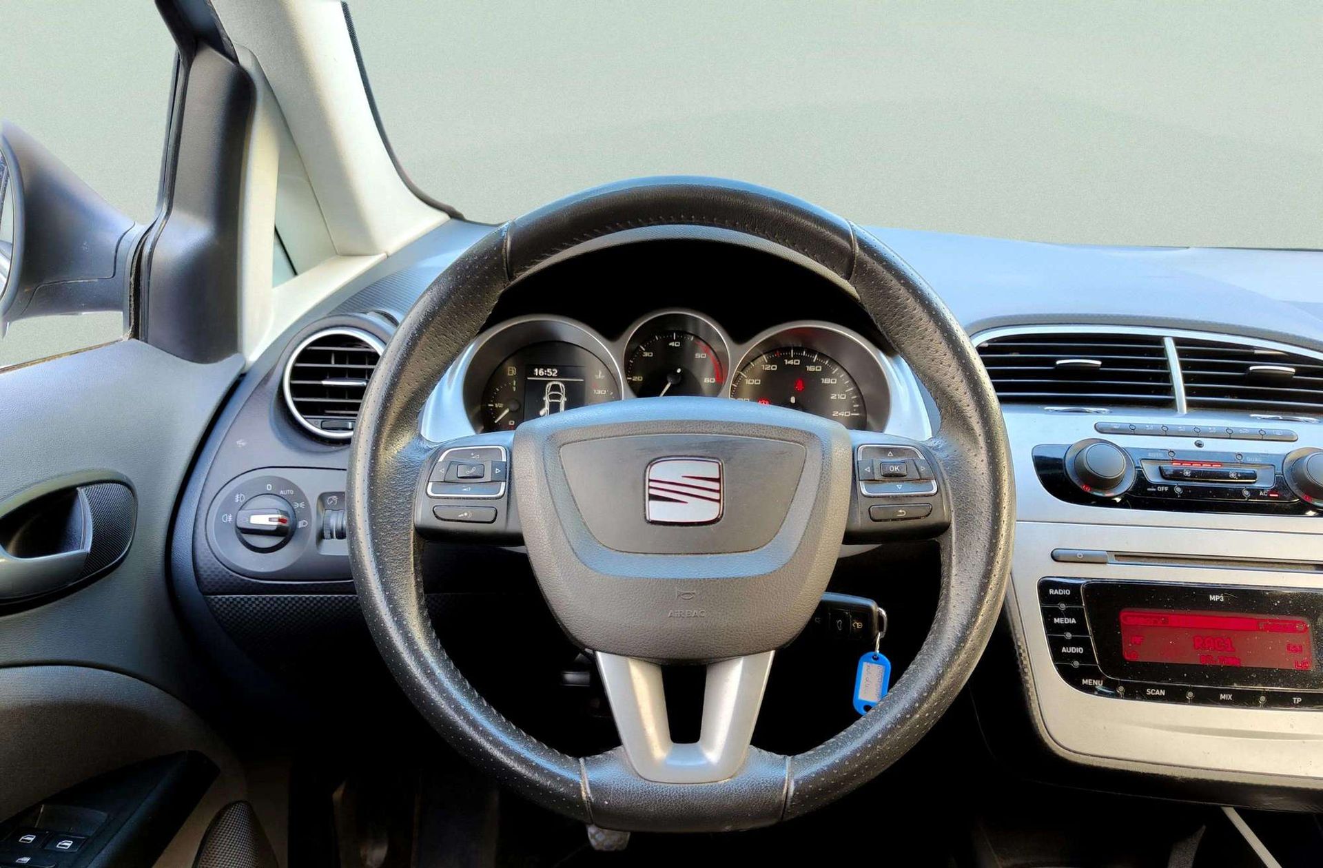 SEAT Altea XL 1.6 TDI E-Ecomotive Style - foto 25