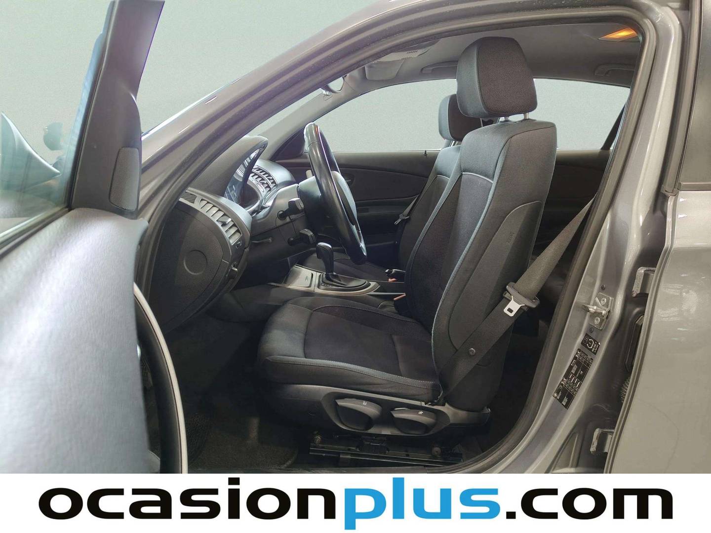Foto asientos delanteros BMW Serie 1 BMW Serie 1 118i (143 CV)