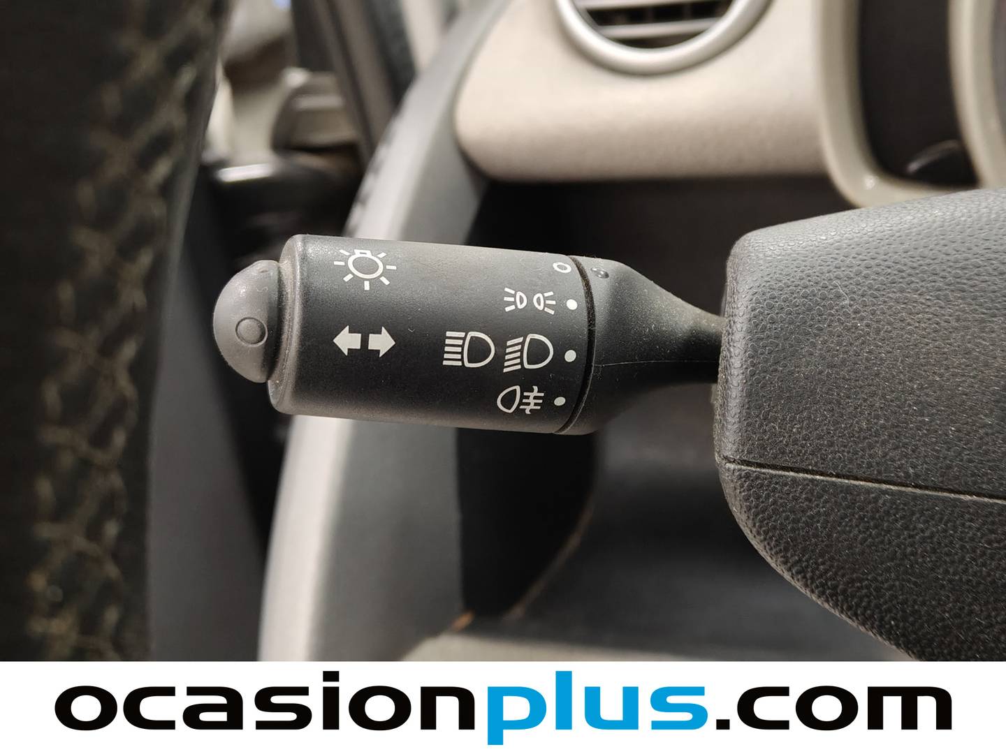 Foto Smart fortwo Smart ForTwo Coupe 52 mhd Desire Edition Auto (71 CV)