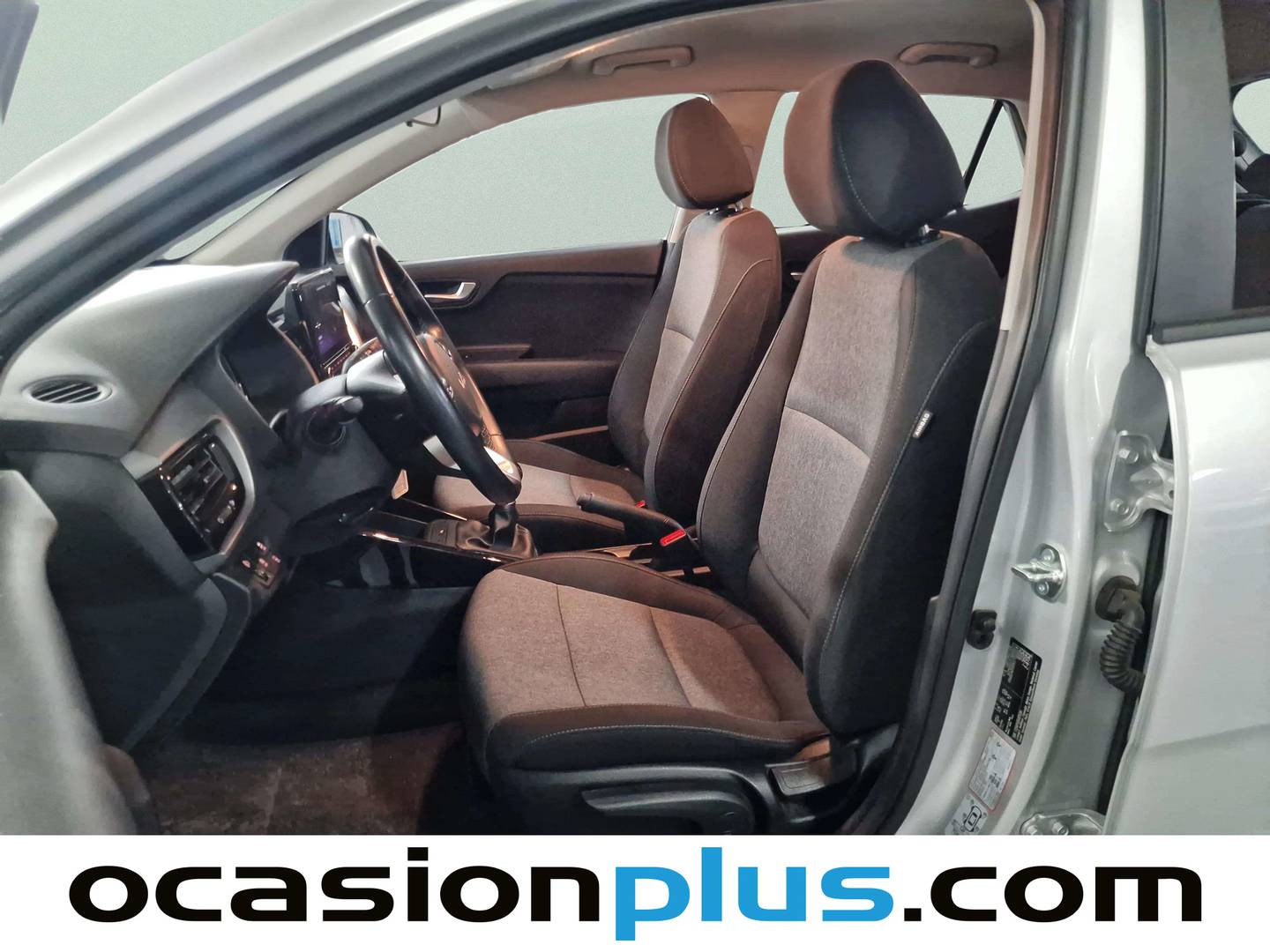 Foto asientos delanteros KIA Stonic KIA Stonic 1.2 DPi Drive (79 CV)