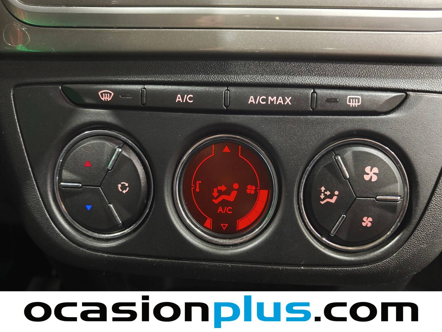 Equipamiento del Citroën C-Elysée Citroen C-Elysee PureTech 82 Shine (82 CV)