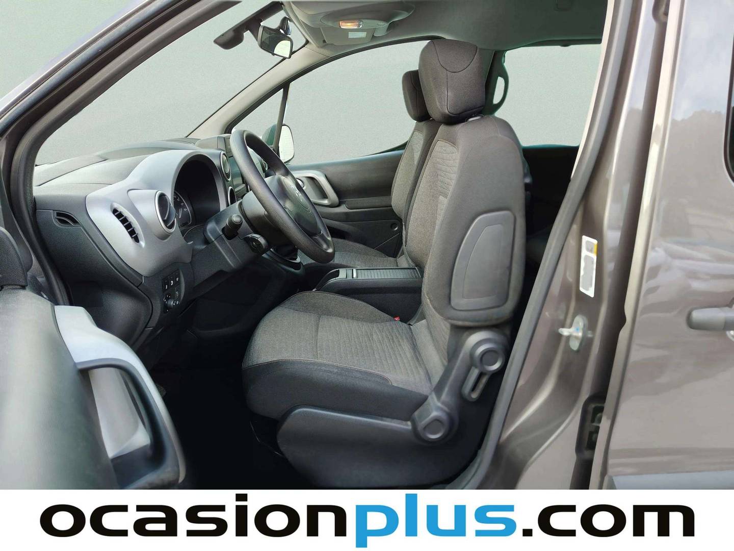 Foto asientos delanteros Citroën Berlingo Citroen Berlingo Combi PureTech 110 20 Aniversario (110 CV)