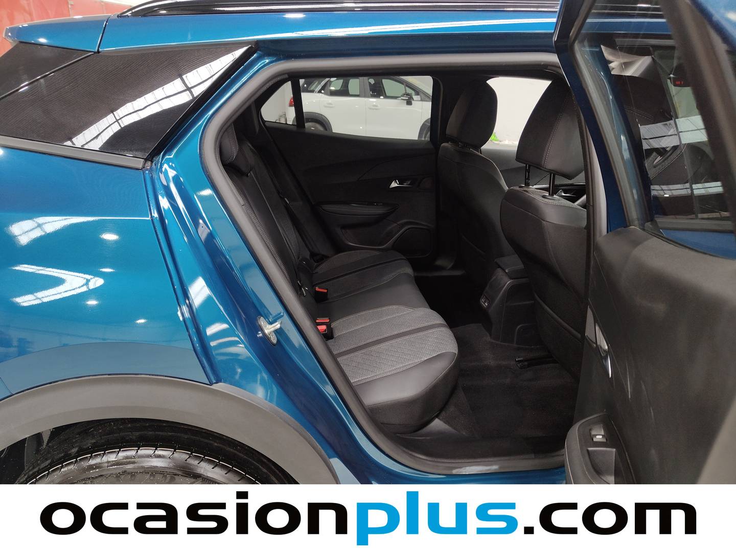 Peugeot 2008 Peugeot 2008 PureTech 100 S&S Allure (100 CV) gasolina