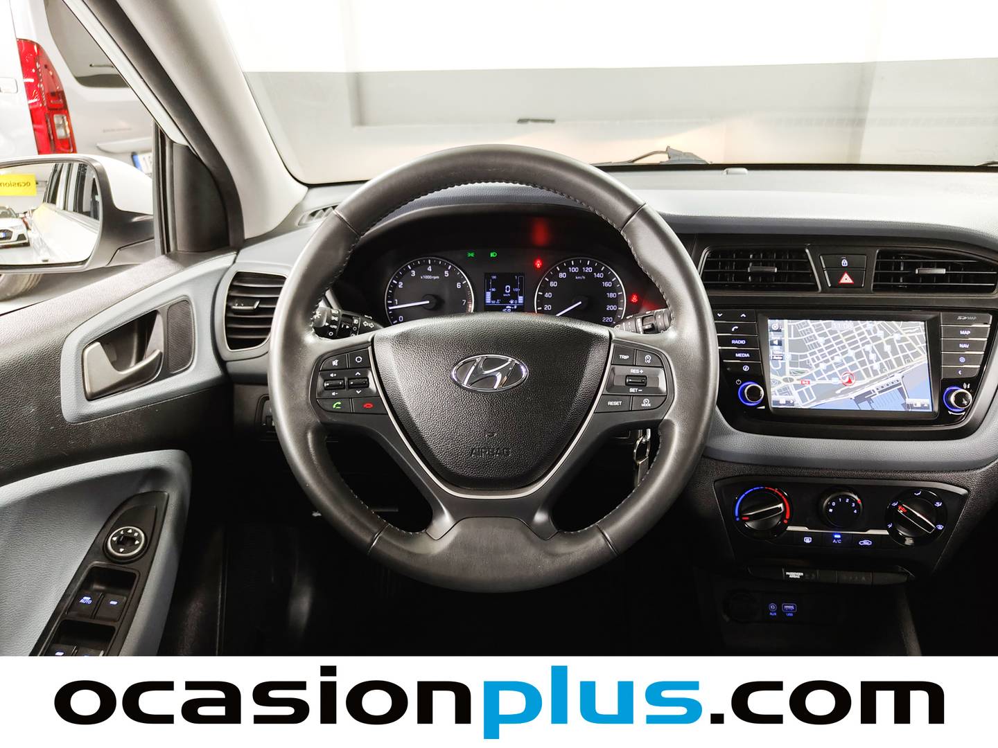 Foto Hyundai i20 Hyundai i20 1.2 MPI Link (84 CV)