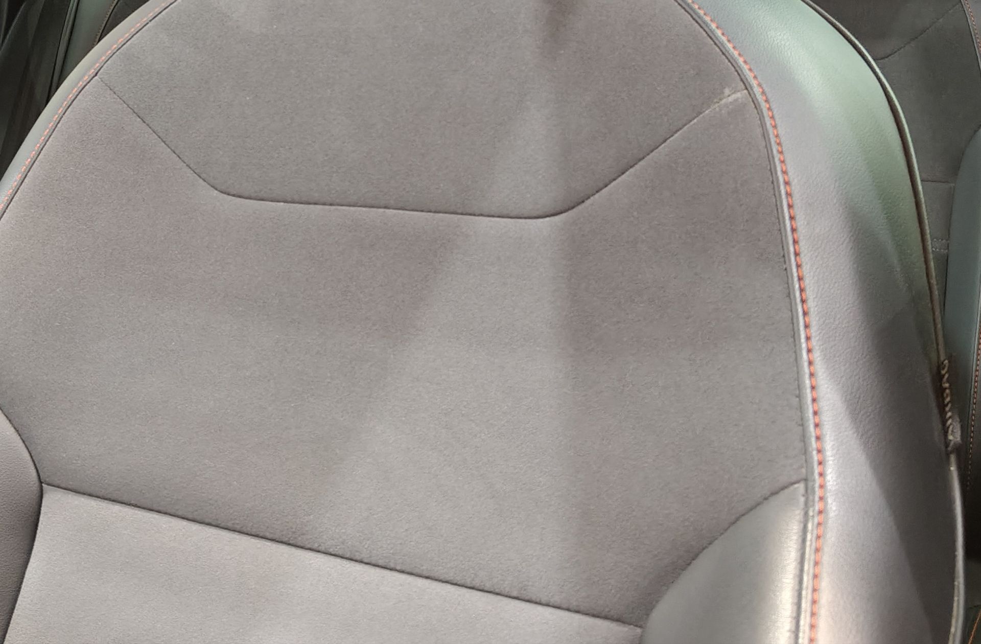 SEAT Ateca 2.0 TSI FR Go 4Drive DSG - foto 8