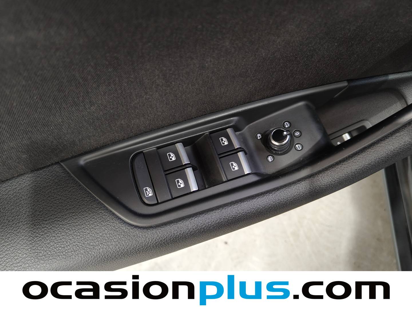 Foto Audi A4 Audi A4 Avant 40 g-tron S line edition S tronic  (170 CV)