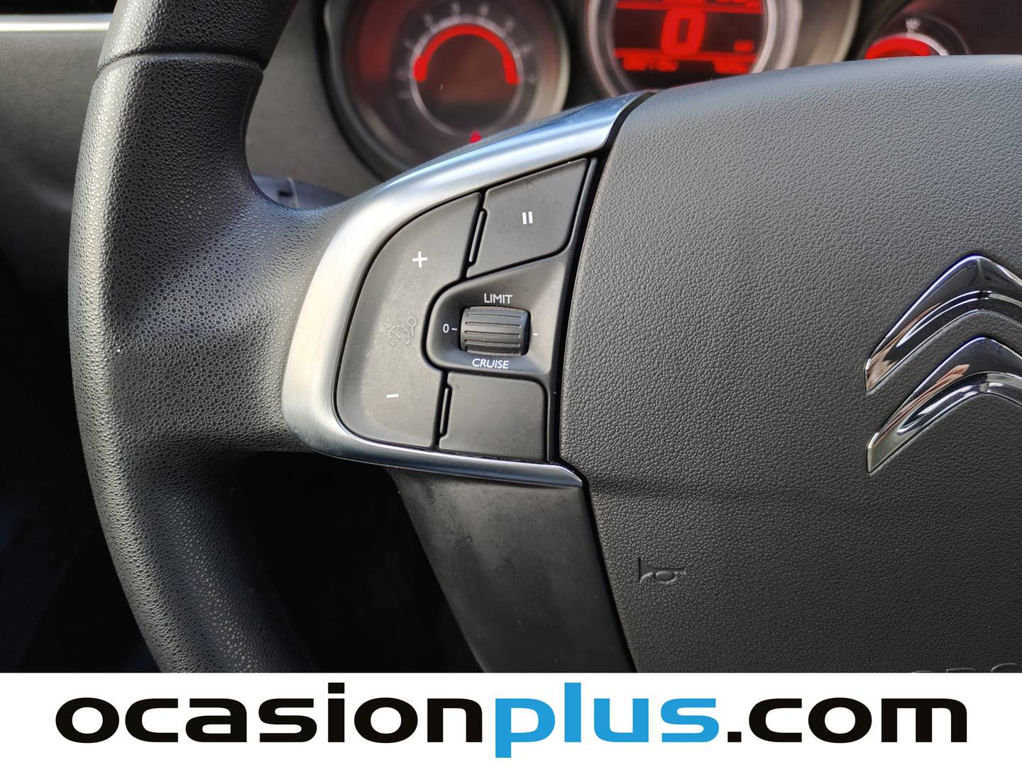 Foto Citroën C4 Citroen C4 1.4 VTi Business (95 CV)