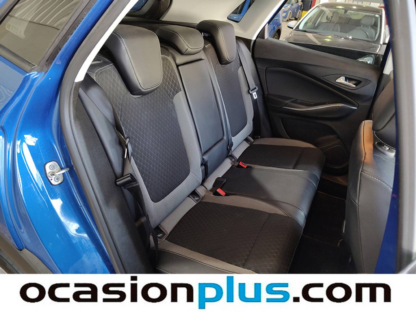 Foto asientos traseros Opel Grandland X Opel Grandland X 1.2 Turbo S&S ecoTEC Excellence (130 CV)