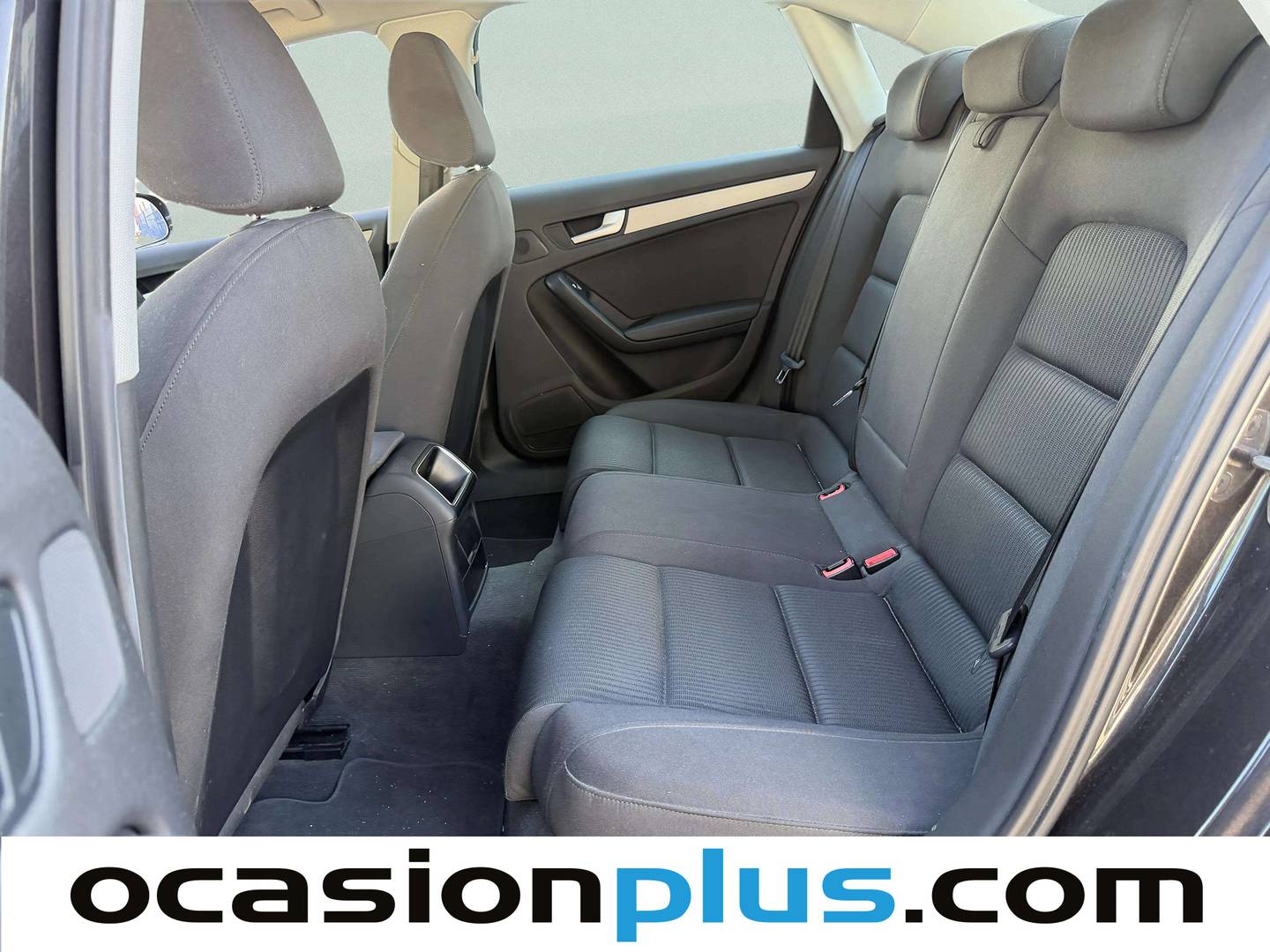 Foto asientos traseros Audi A4 Audi A4 S line edition 2.0 TDI (150 CV) multitronic