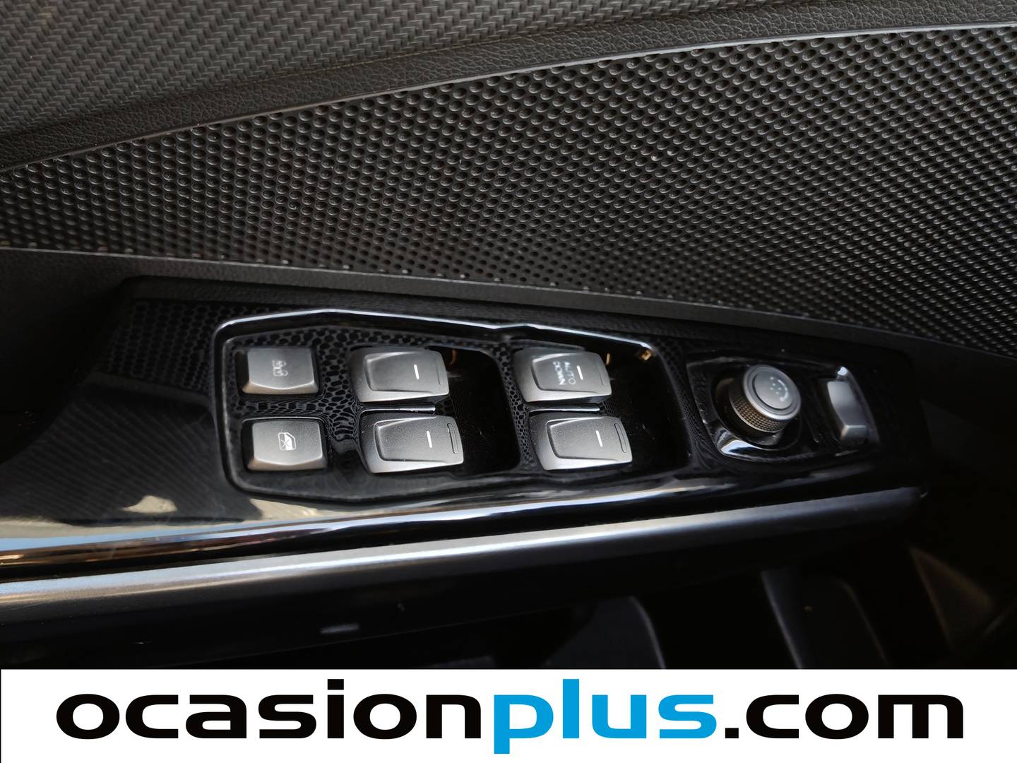 Foto SsangYong Tivoli Ssangyong Tivoli G12T Urban Plus (128 CV)