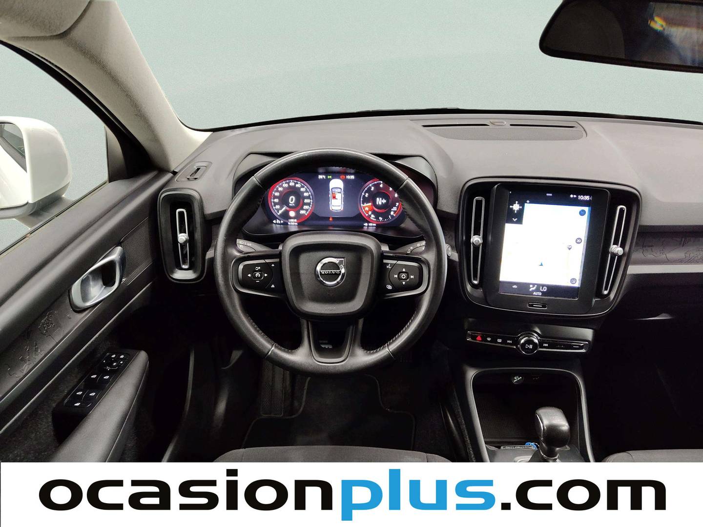 Volvo XC40 Volvo XC40 T2 Momentum Core (129 CV) de segunda mano