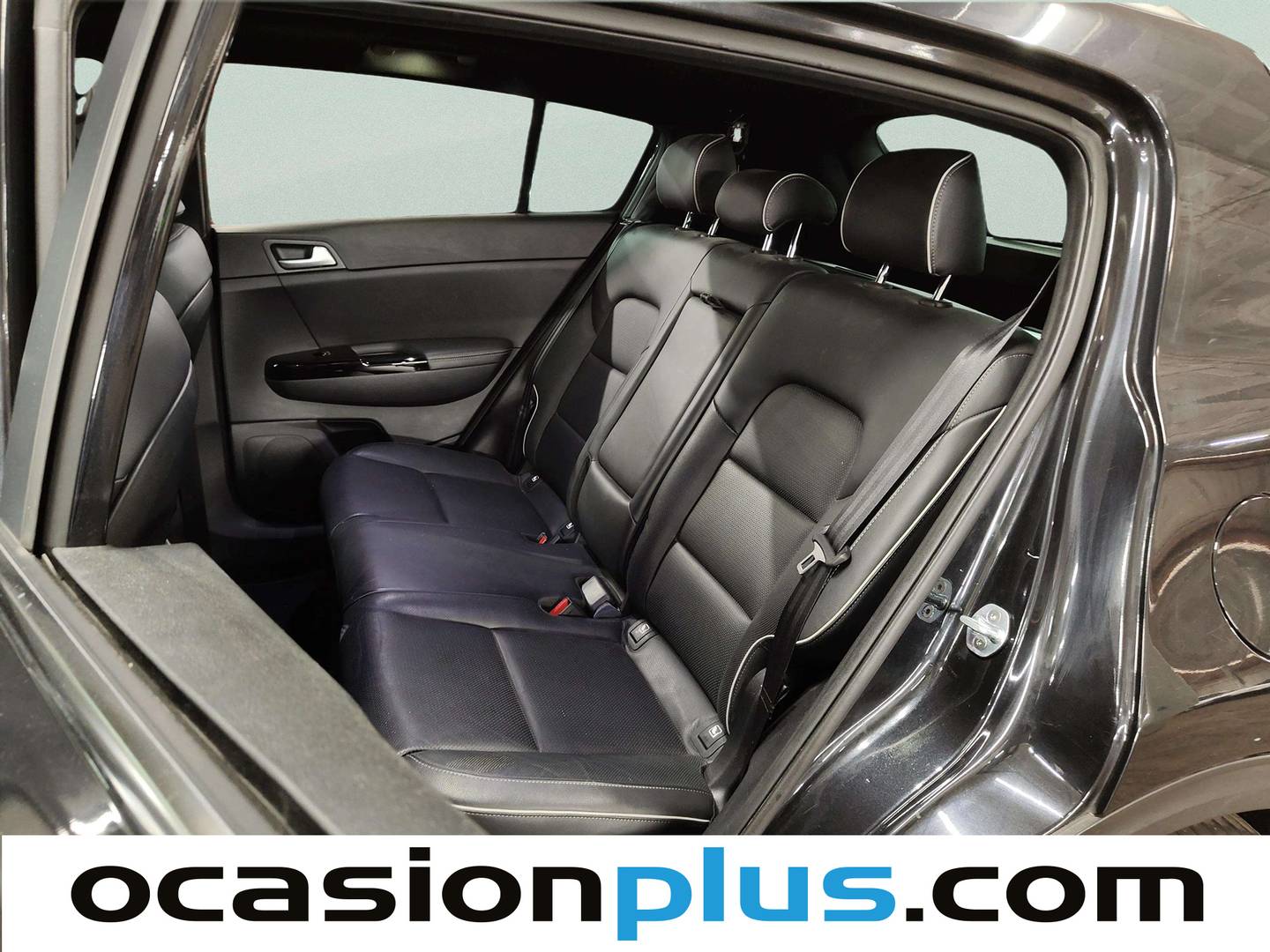 Foto asientos traseros KIA Sportage KIA Sportage 1.6 T-GDi GT Line 4x4 (177 CV)