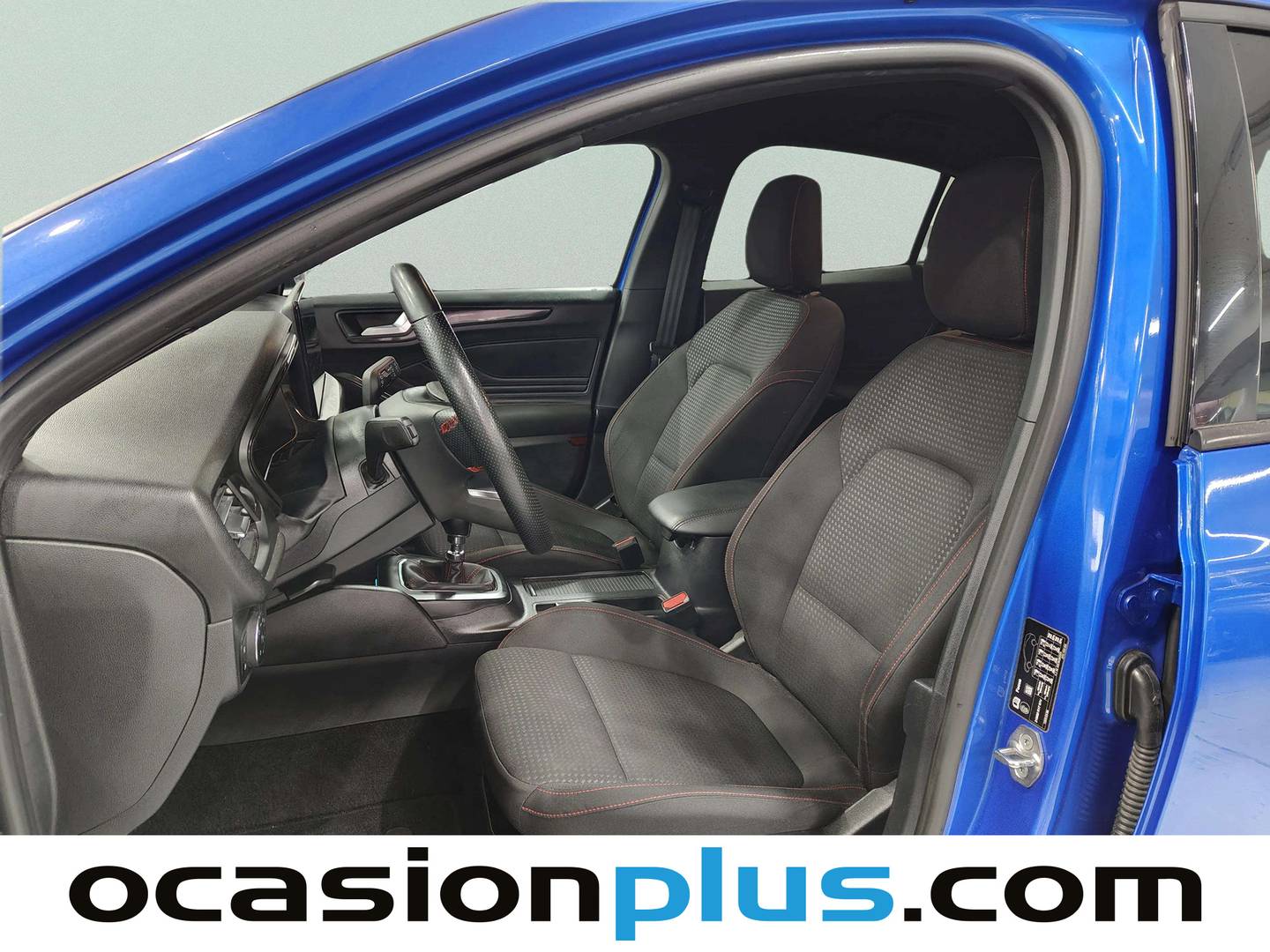 Foto asientos delanteros Ford Focus Ford Focus 1.0 Ecoboost MHEV ST-Line (125 CV)