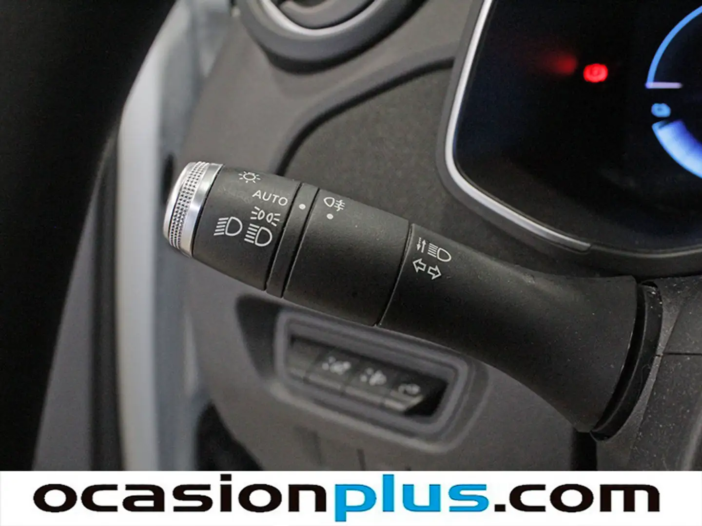 Encendido automático de faros