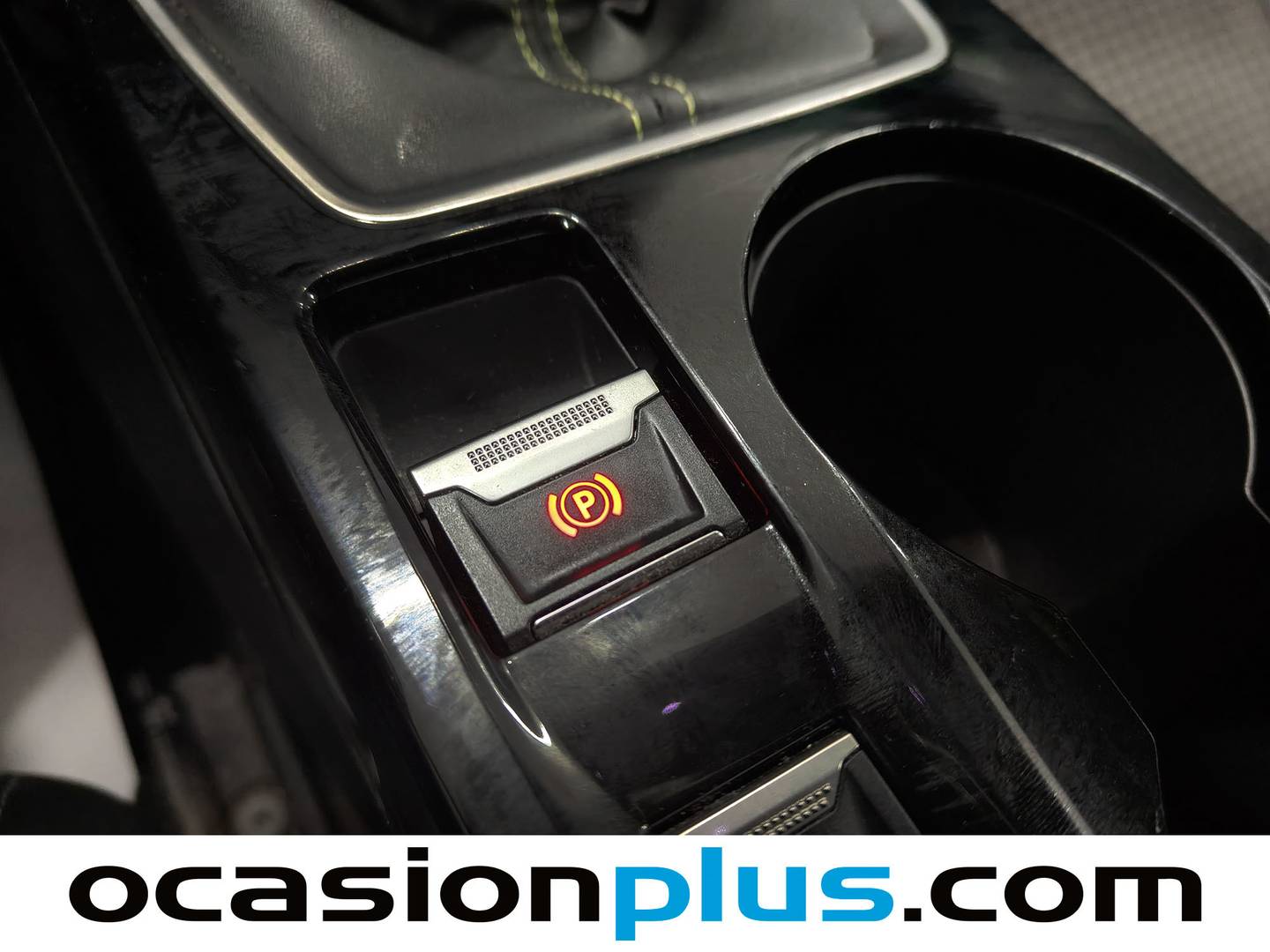 Foto Peugeot 2008 Peugeot 2008 PureTech 130 S&S GT (130 CV)