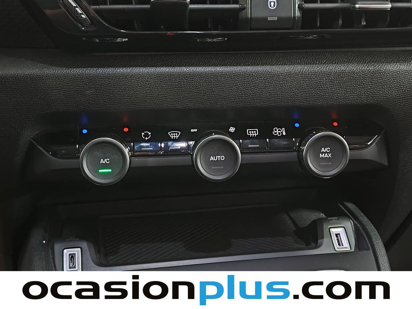 Foto Citroën C4 Citroen C4 PureTech 130 S&S Shine (130 CV)