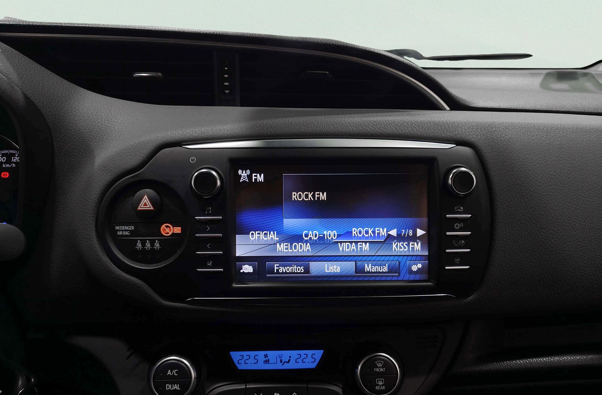 Toyota Yaris 70 Active - foto 31