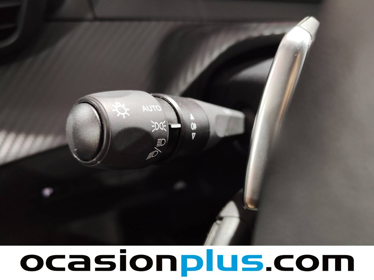 Peugeot 208 Peugeot 208 Style Hybrid 110 eDCS6 (110 CV) 2025