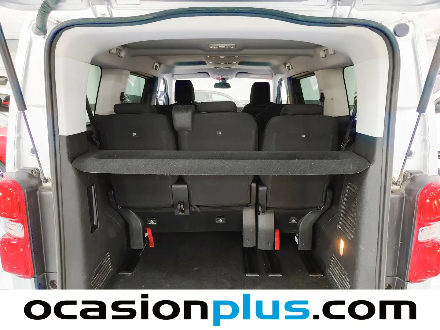 Foto Peugeot Traveller Peugeot Traveller BlueHDi 150 Active Compact 8 Plazas (150 CV)