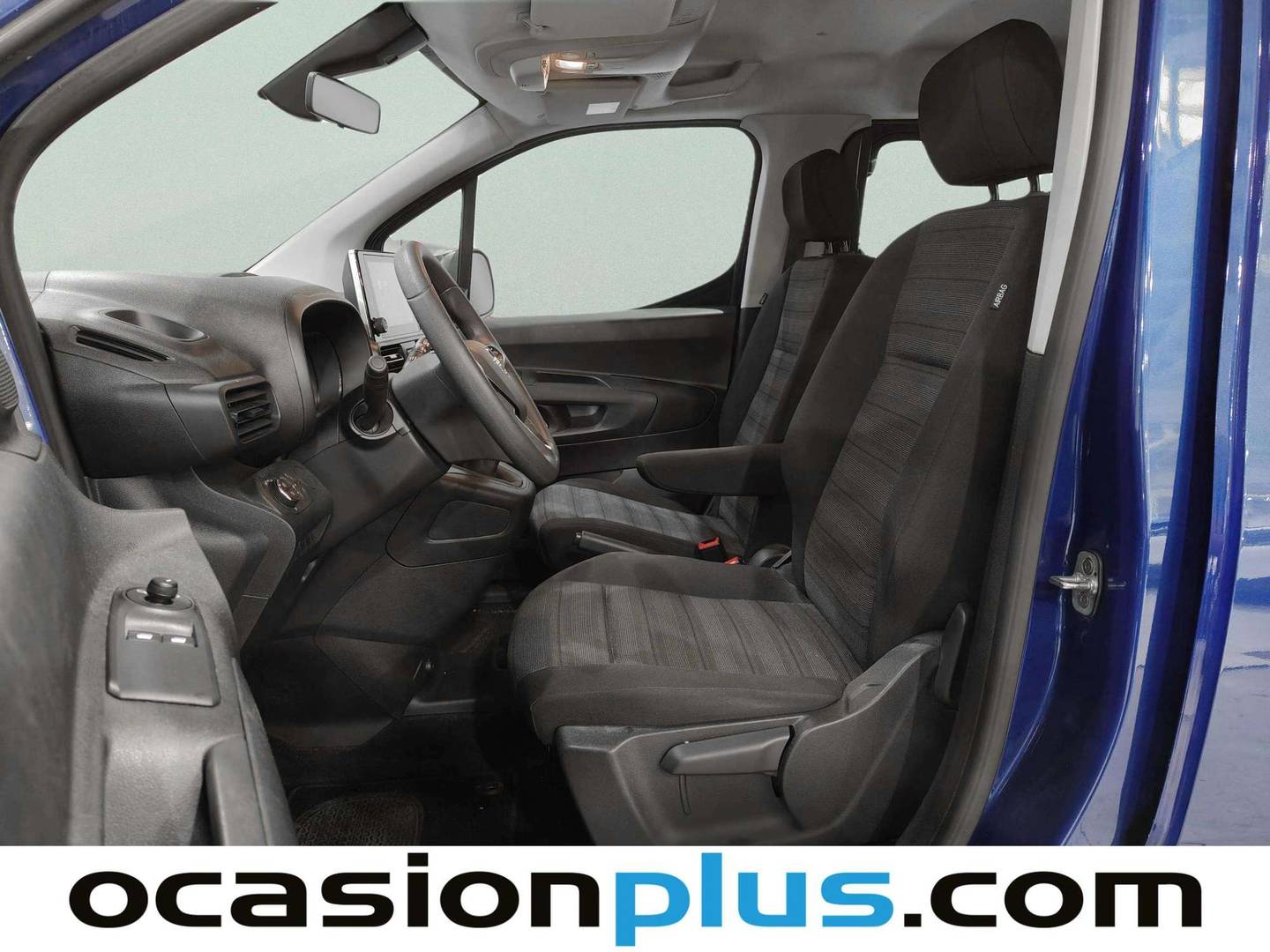 Foto asientos delanteros Opel Combo Life Opel Combo Life 1.5 TD L1 Business Edition (102 CV)