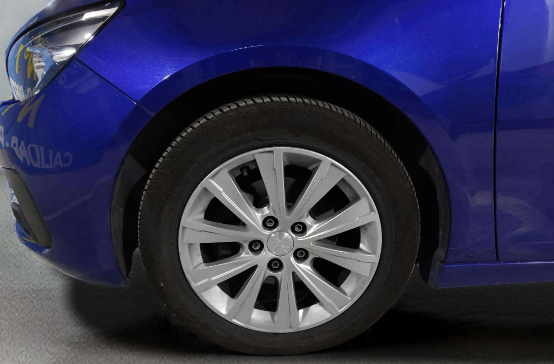 Peugeot 308 BlueHDi 130 Style - foto 32