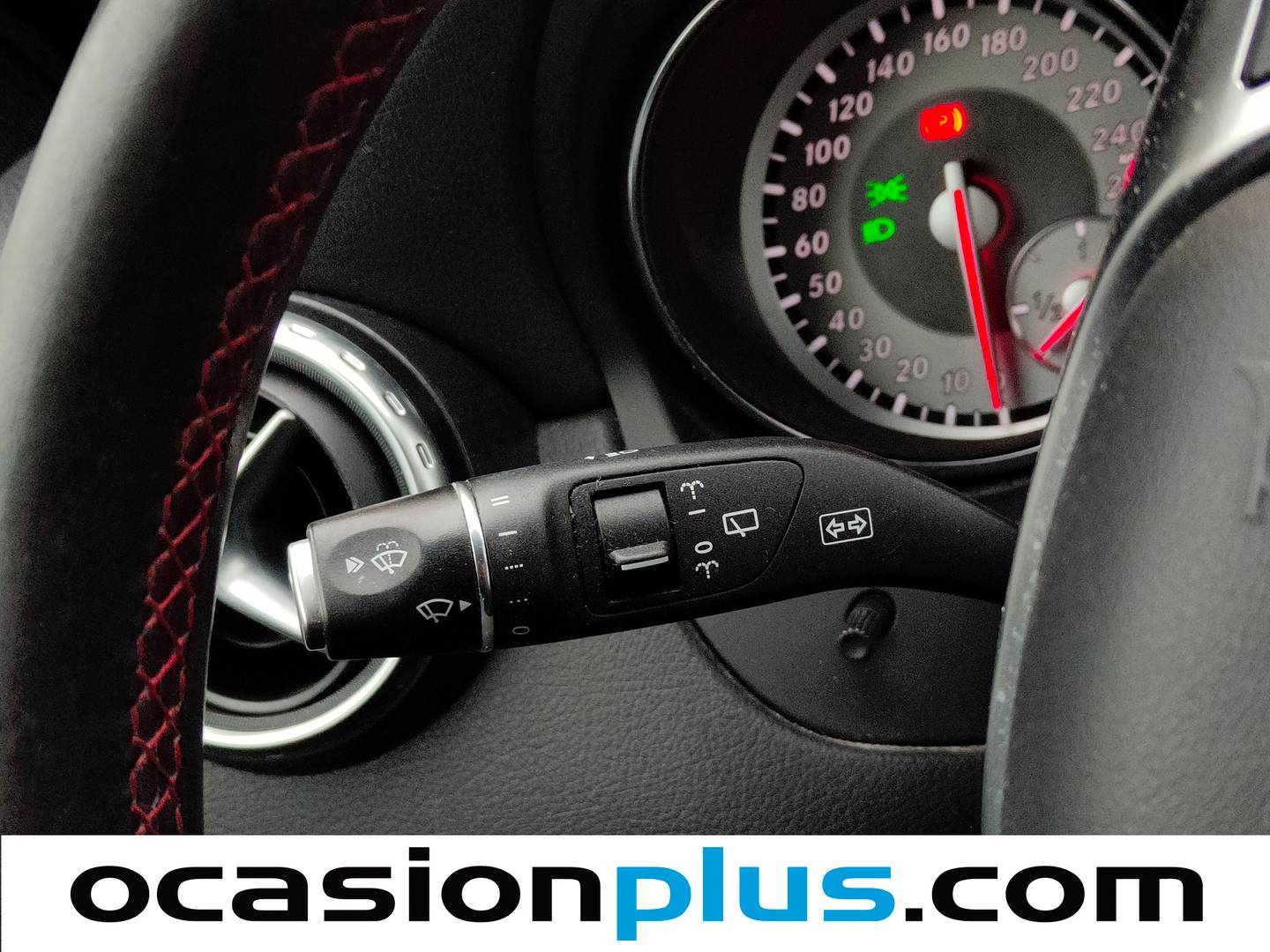 Foto Mercedes GLA Mercedes-Benz GLA 200 CDI AMG Line (136 CV)