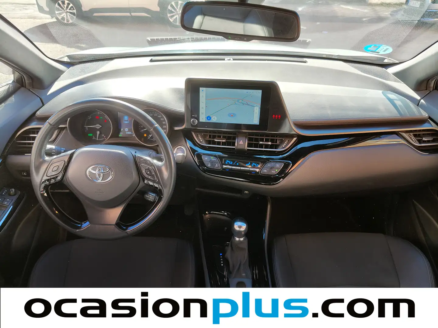 Foto Toyota C-HR Toyota C-HR 1.8 125H Advance (122 CV)