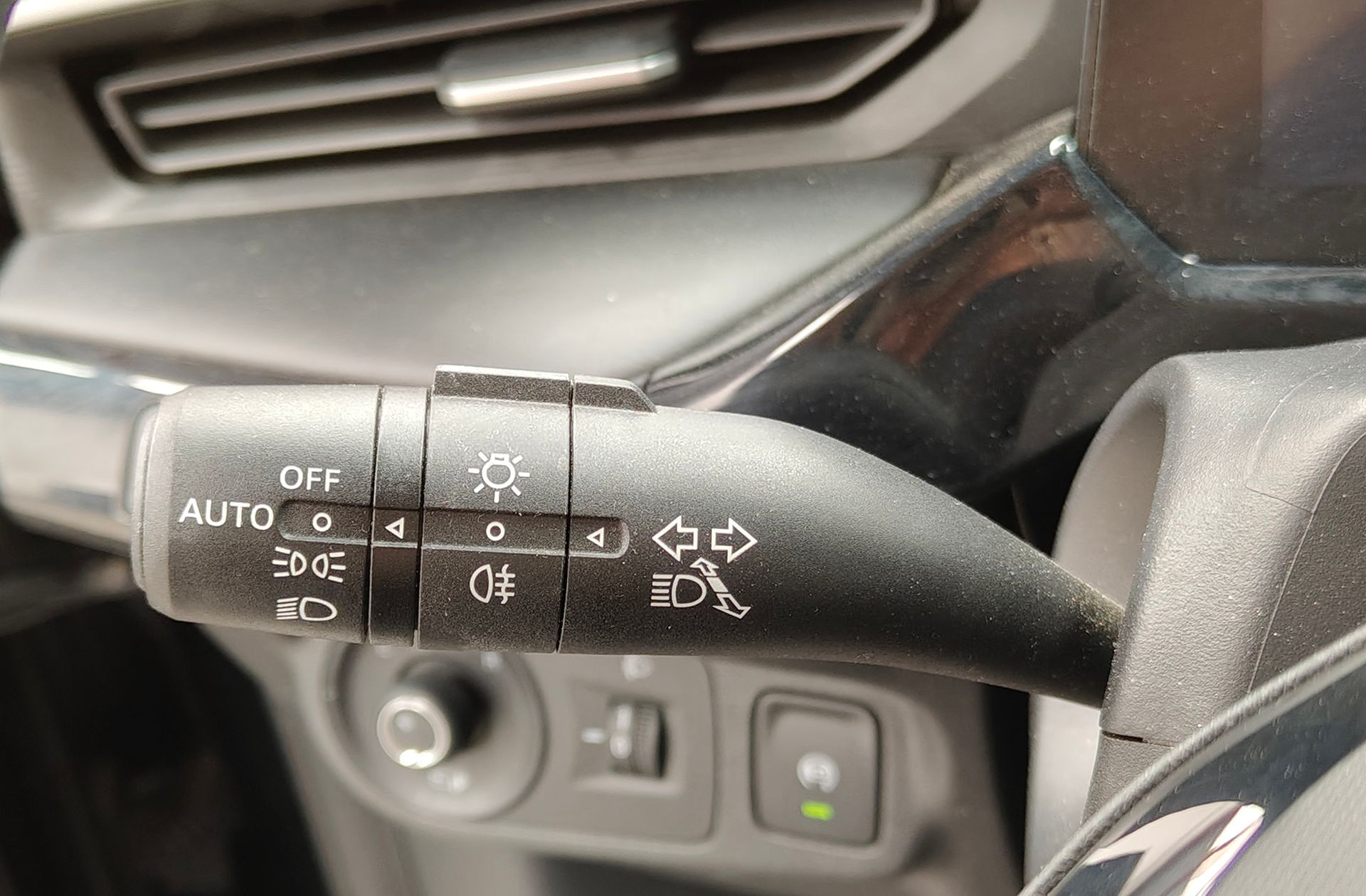 MG3 1.5 Comfort - foto 23