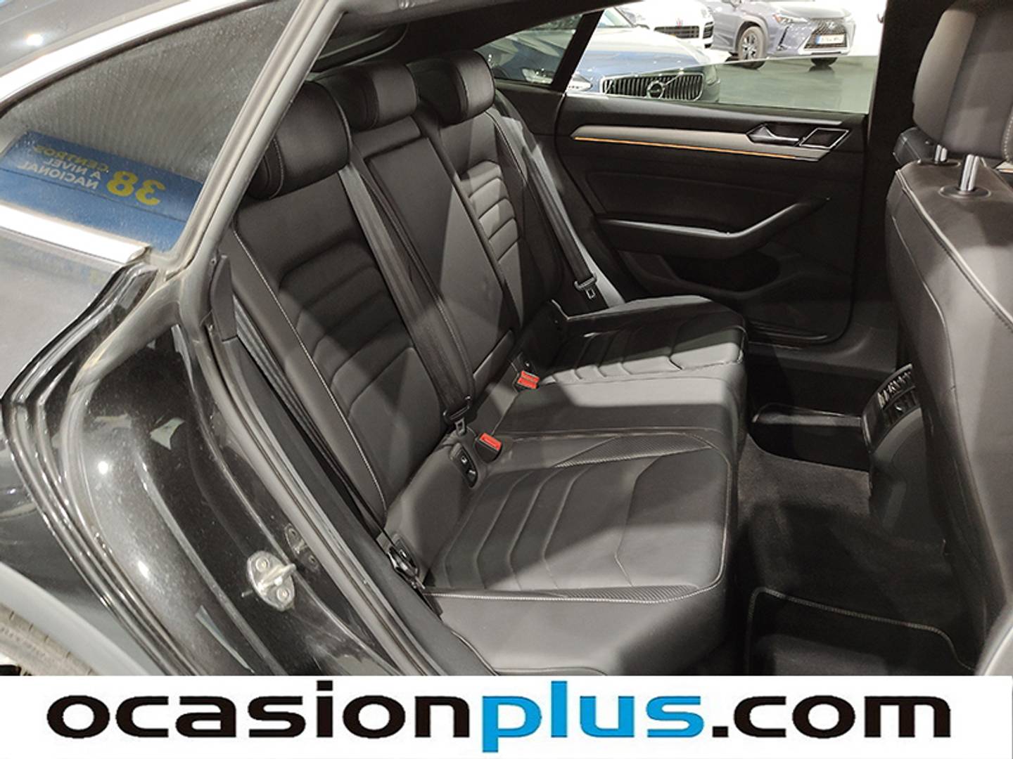 Foto Volkswagen Arteon Volkswagen Arteon R-Line 2.0 TSI (190 CV) DSG