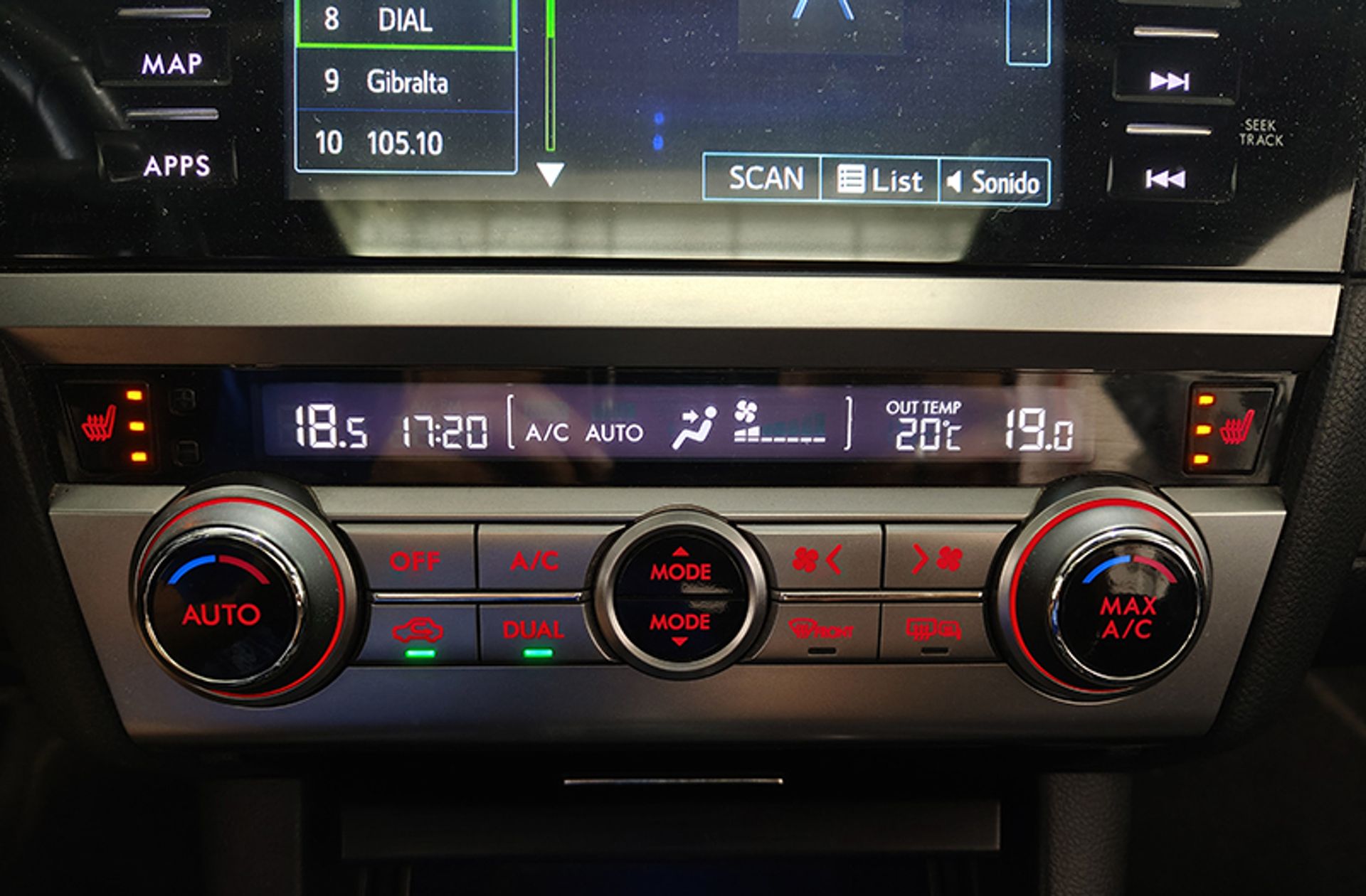 Subaru Outback 2.0 TD Executive AWD - foto 34
