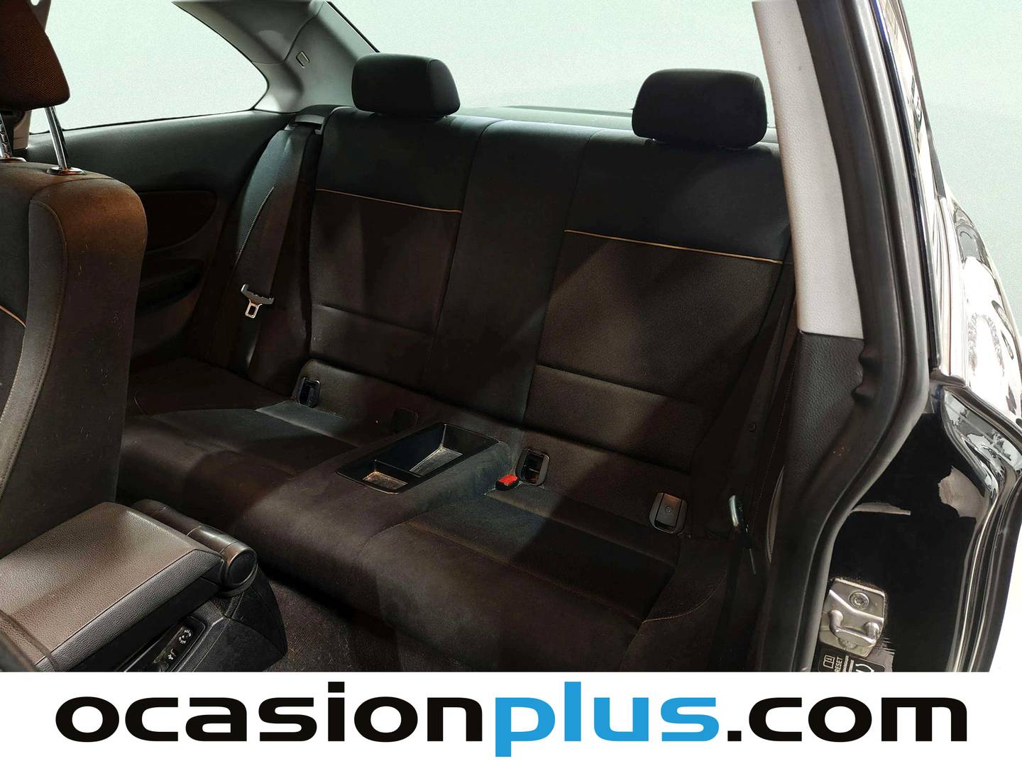 Foto asientos traseros BMW Serie 1 BMW Serie 1 118d Coupe (143 CV)