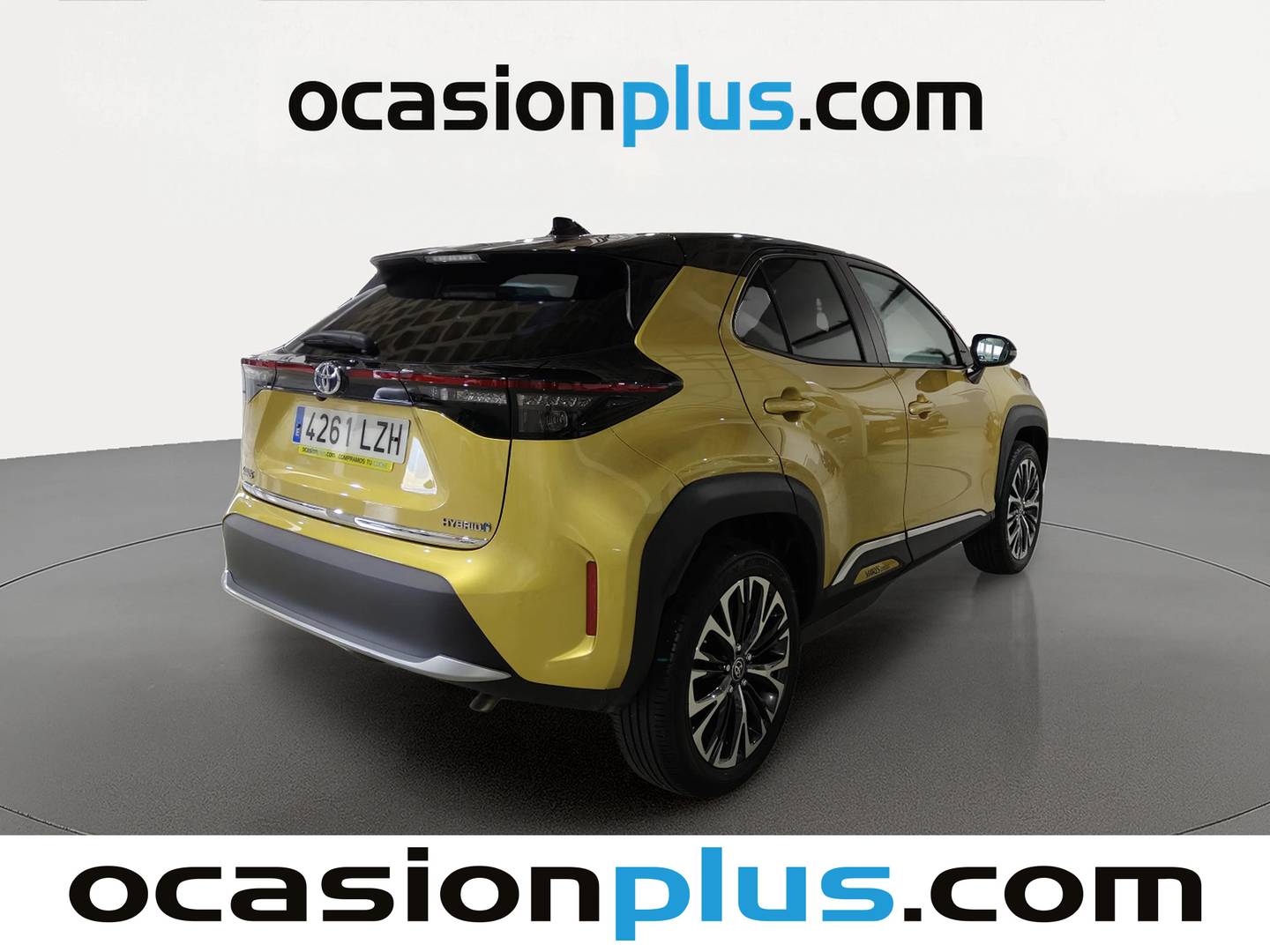 Foto trasera Toyota Yaris Cross Toyota Yaris Cross 120H Style (116 CV) derecha