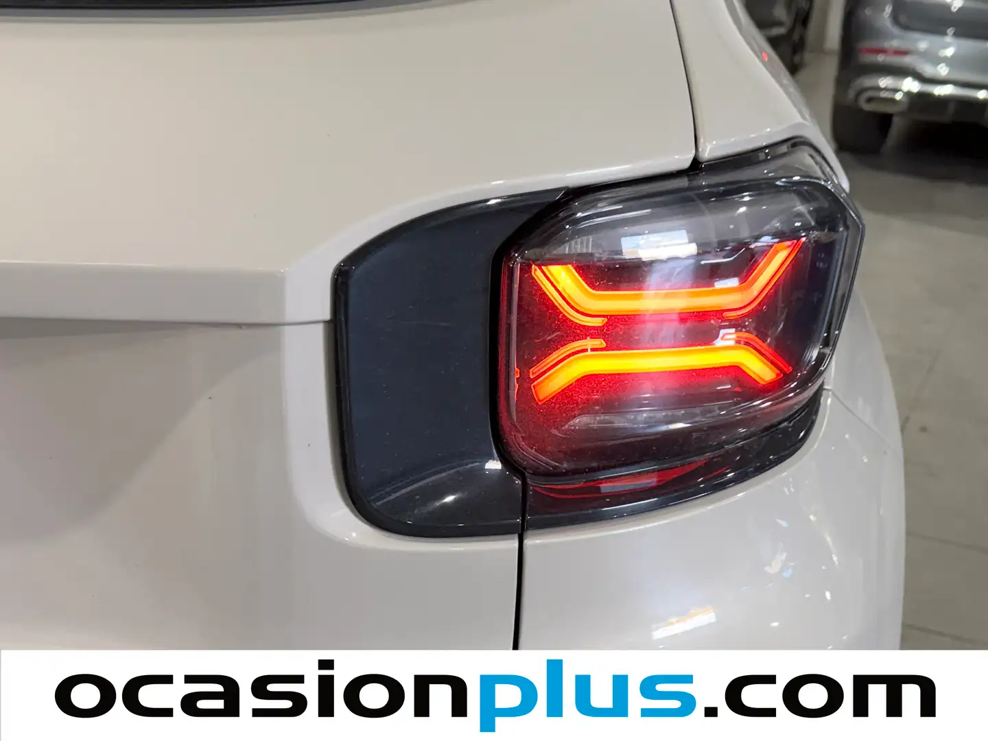 Foto Jeep Avenger Jeep Avenger 1.2 eHybrid Summit (100 CV)