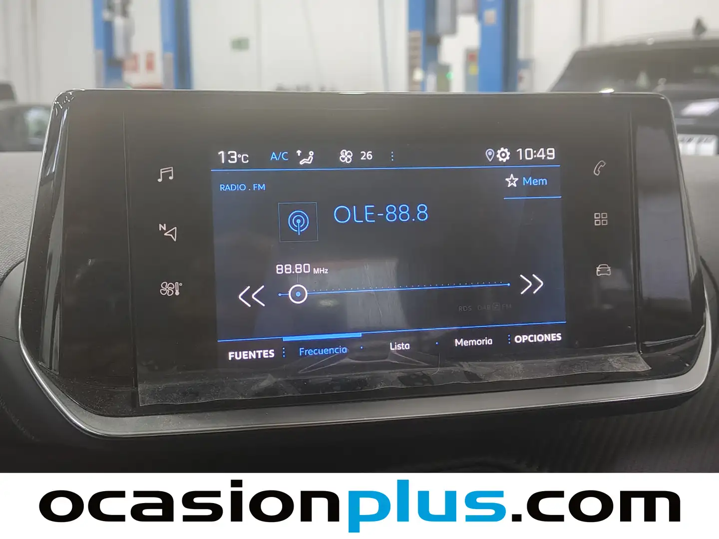 Foto Peugeot 2008 Peugeot 2008 BlueHDi 110 Allure (110 CV)