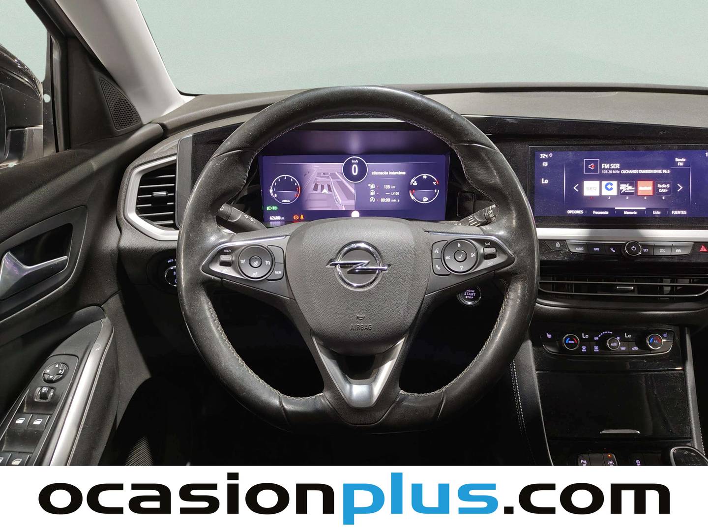 Foto Opel Grandland Opel Grandland 1.2 Turbo Ultimate (130 CV)