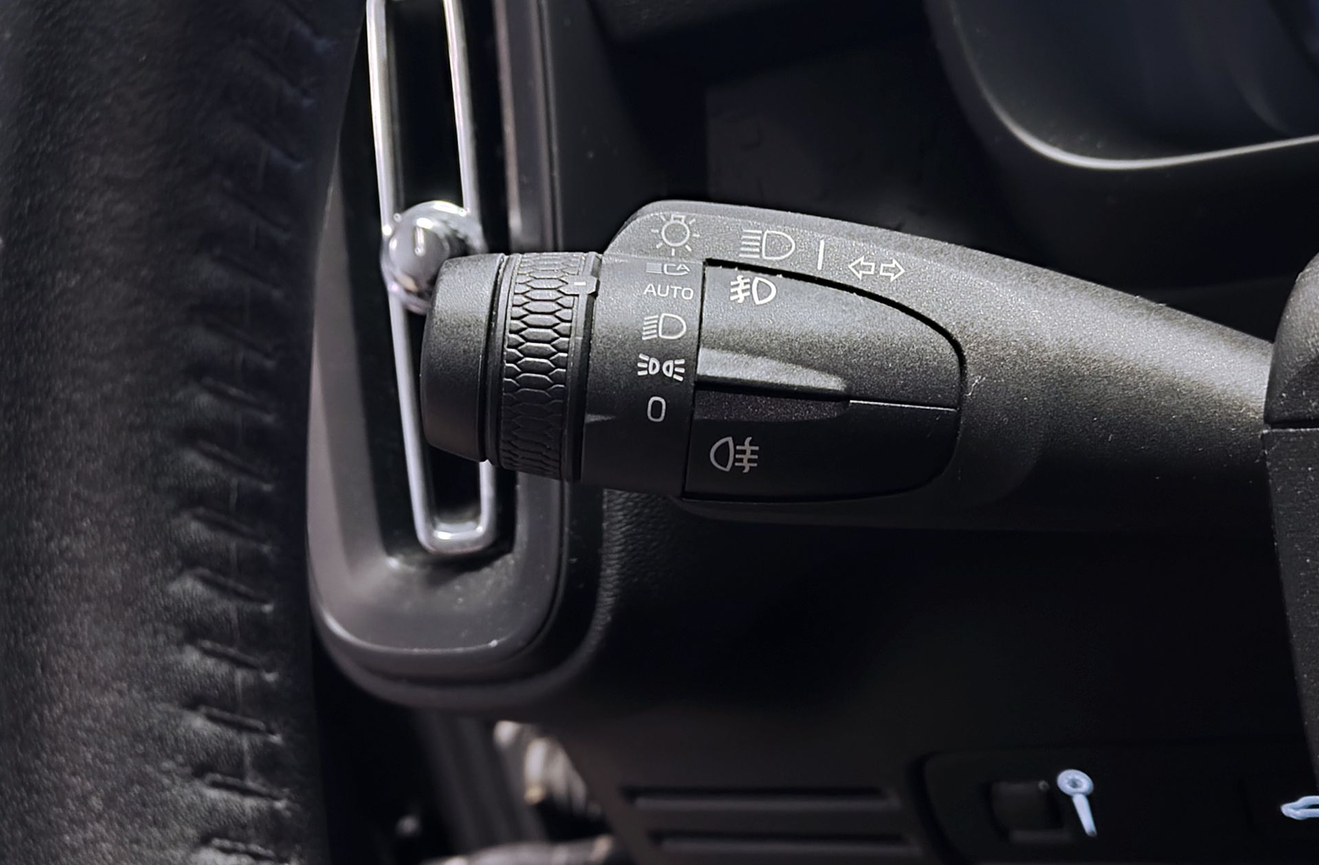 Volvo XC40 T3 - foto 26
