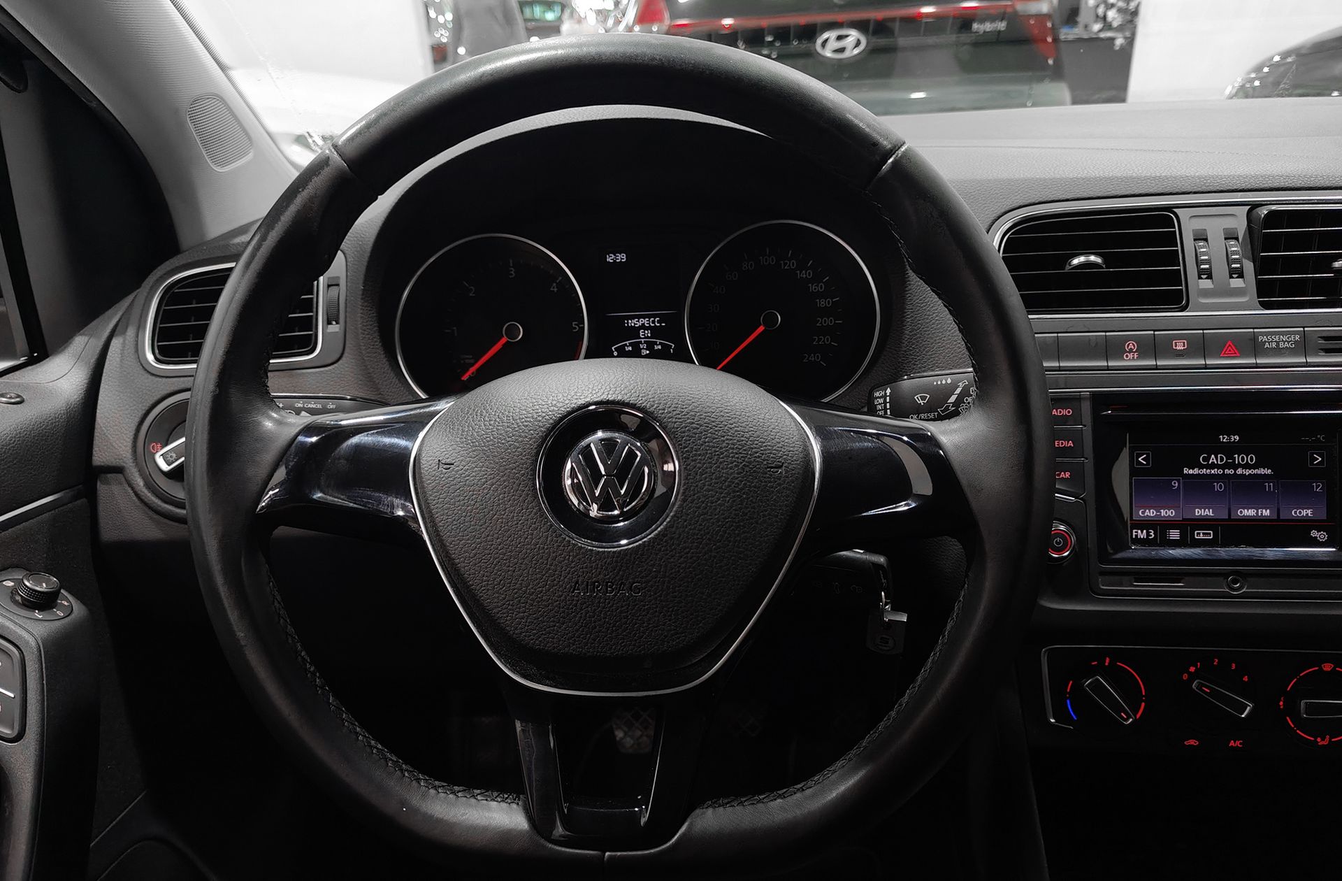 Volkswagen Polo Advance 1.4 TDI BMT - foto 17