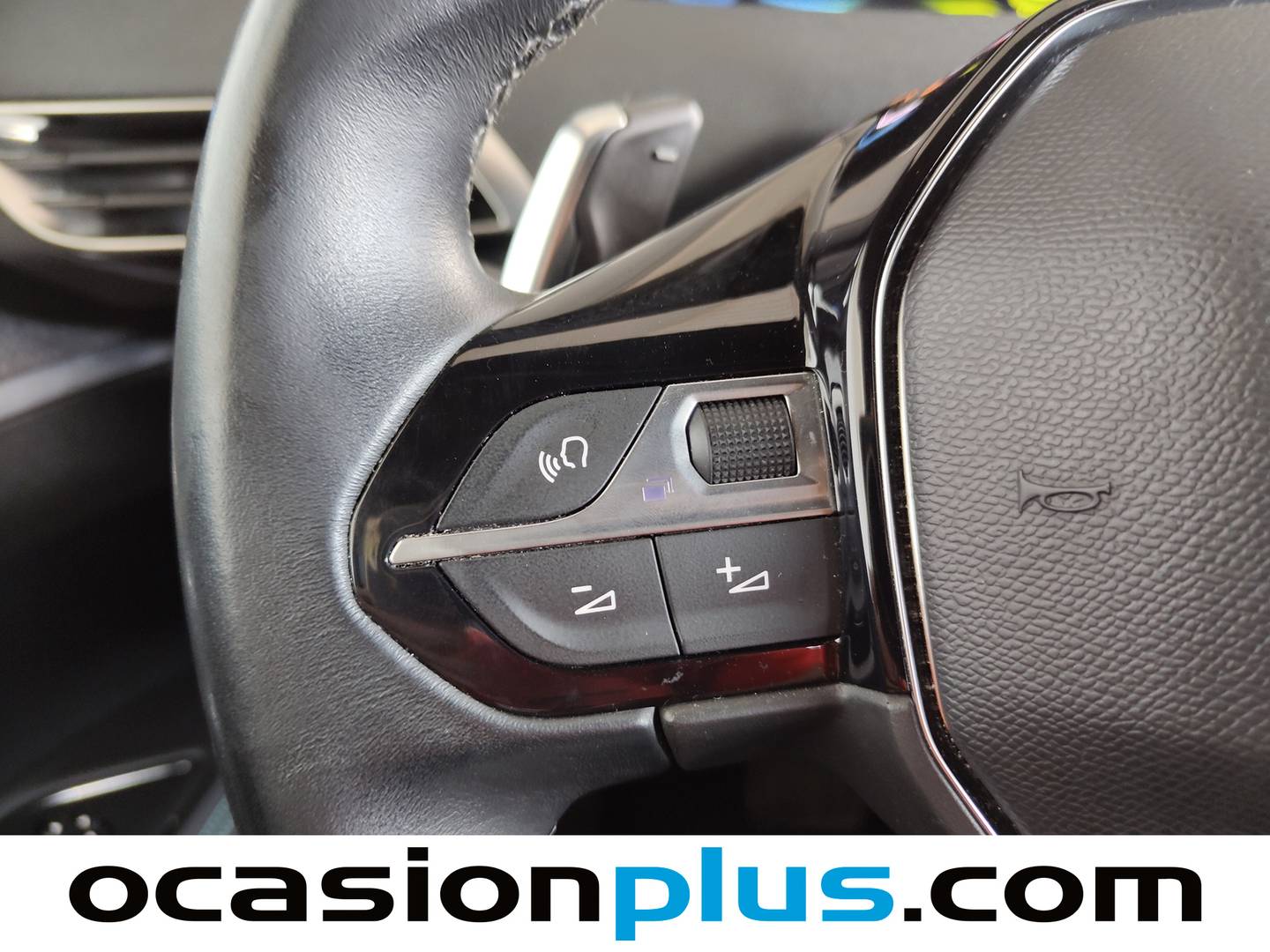 Foto Peugeot 3008 Hybrid Peugeot 3008 Hybrid 300 Allure Pack e-EAT8  (300 CV)